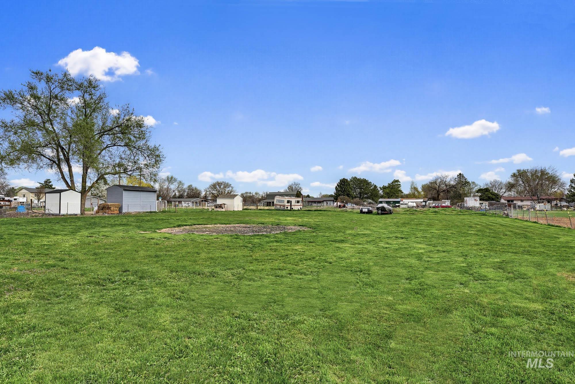 13042 S Ocotillo Dr, Kuna, Idaho 83634, 2 Bedrooms, 2 Bathrooms, Residential For Sale, Price $525,000, 98979485