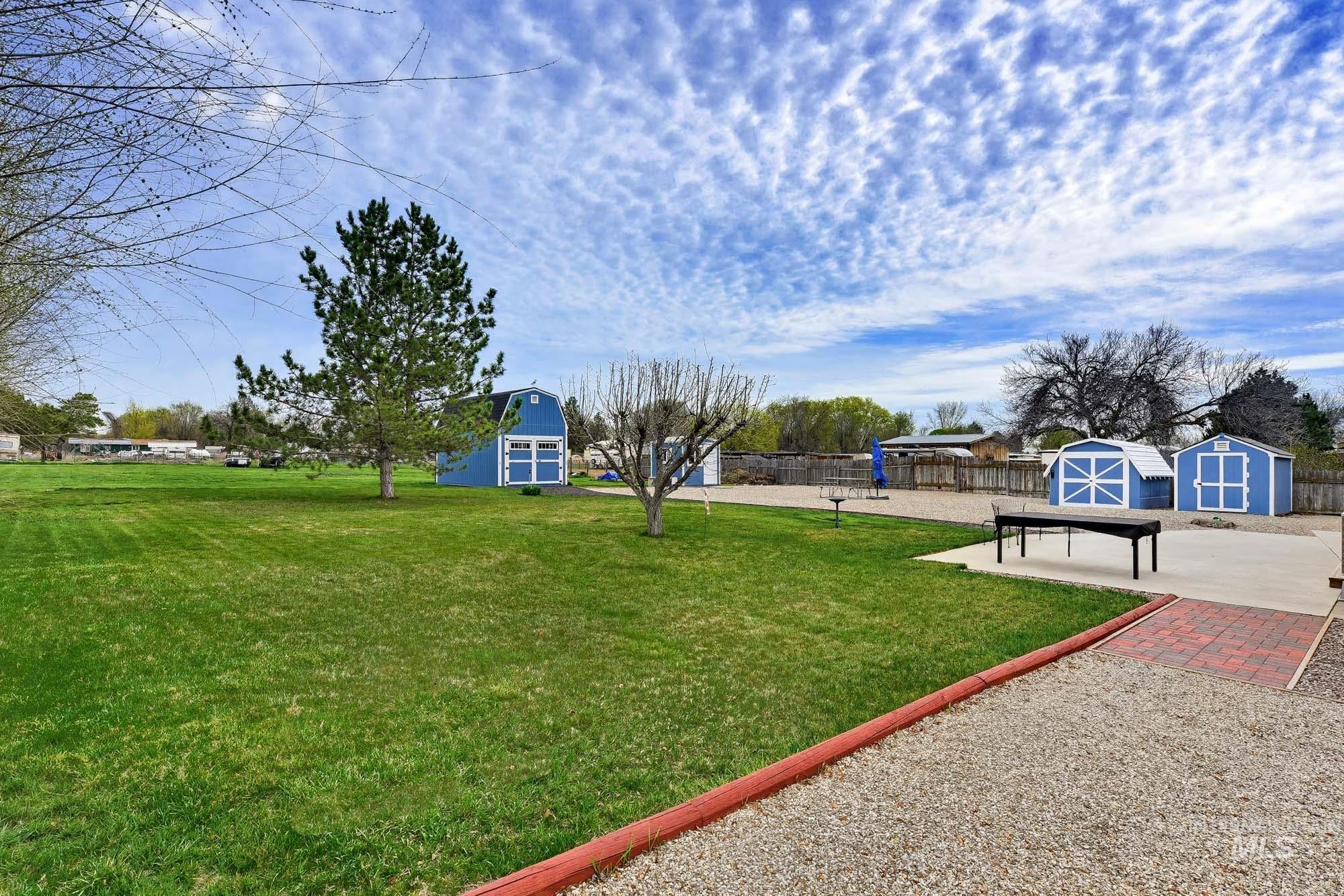 13042 S Ocotillo Dr, Kuna, Idaho 83634, 2 Bedrooms, 2 Bathrooms, Residential For Sale, Price $525,000, 98979485