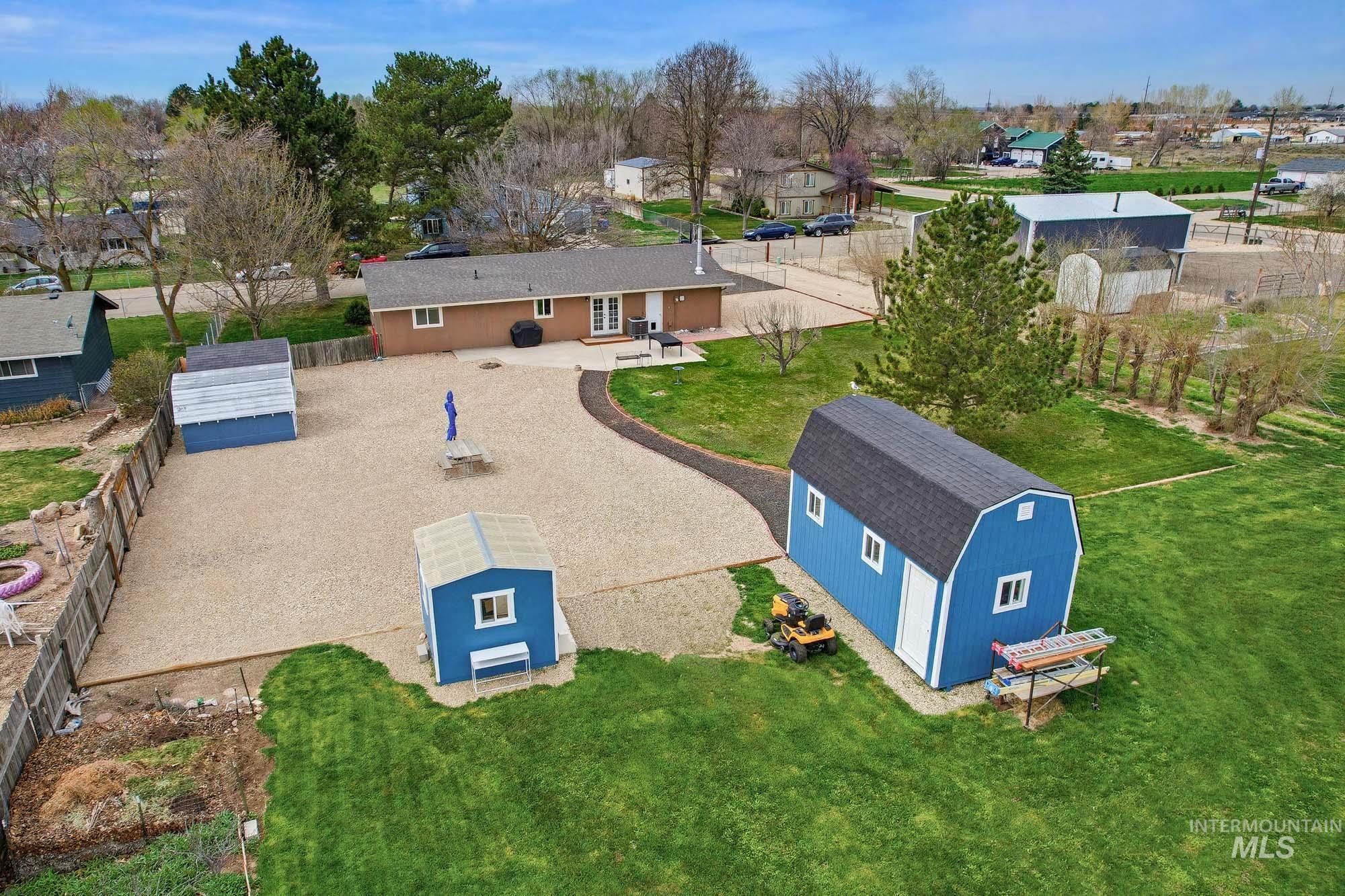 13042 S Ocotillo Dr, Kuna, Idaho 83634, 2 Bedrooms, 2 Bathrooms, Residential For Sale, Price $525,000, 98979485