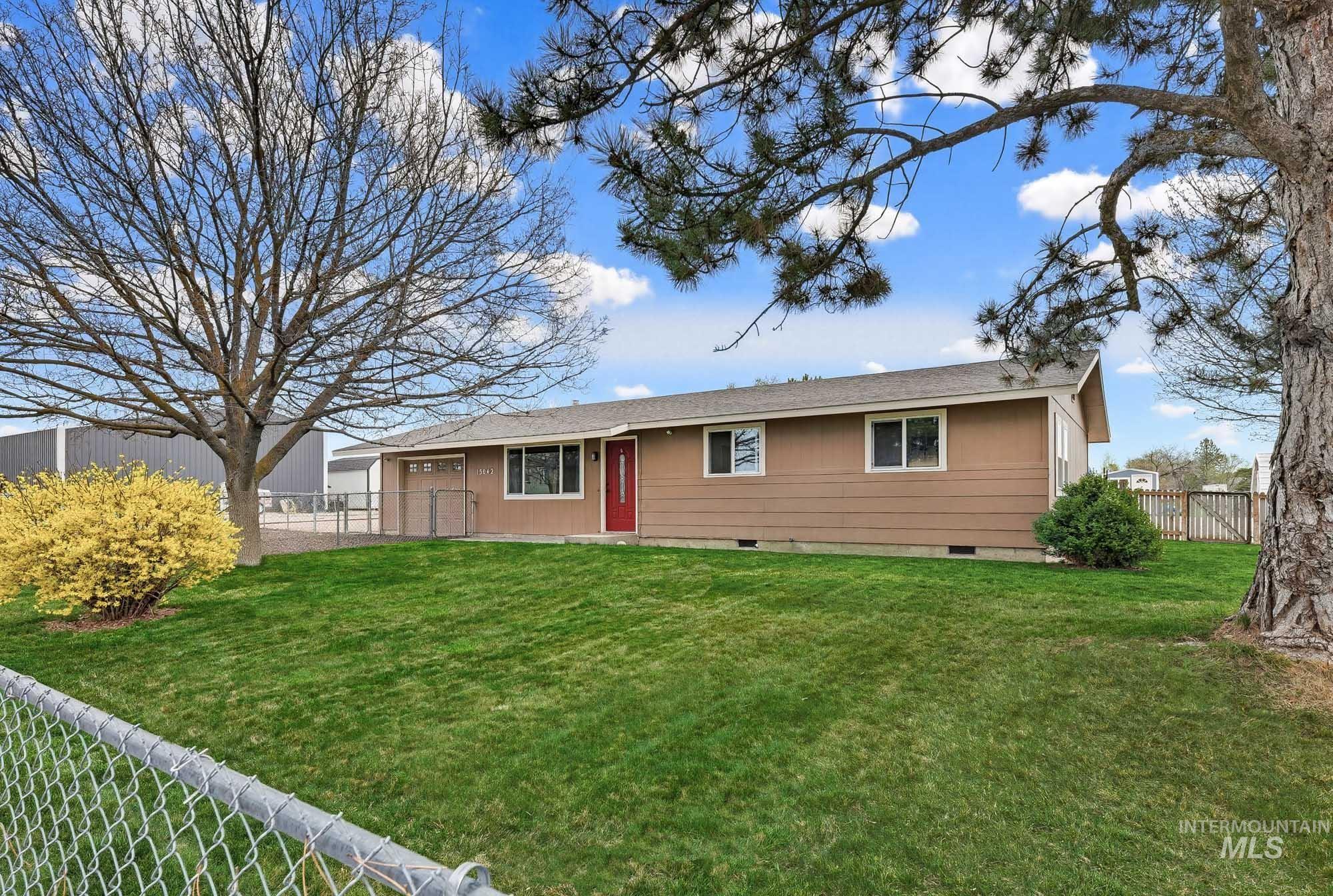 13042 S Ocotillo Dr, Kuna, Idaho 83634, 2 Bedrooms, 2 Bathrooms, Residential For Sale, Price $525,000, 98979485