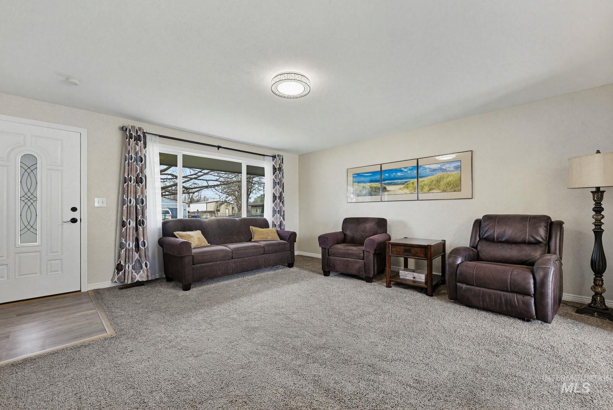 13042 S Ocotillo Dr, Kuna, Idaho 83634, 2 Bedrooms, 2 Bathrooms, Residential For Sale, Price $525,000, 98979485