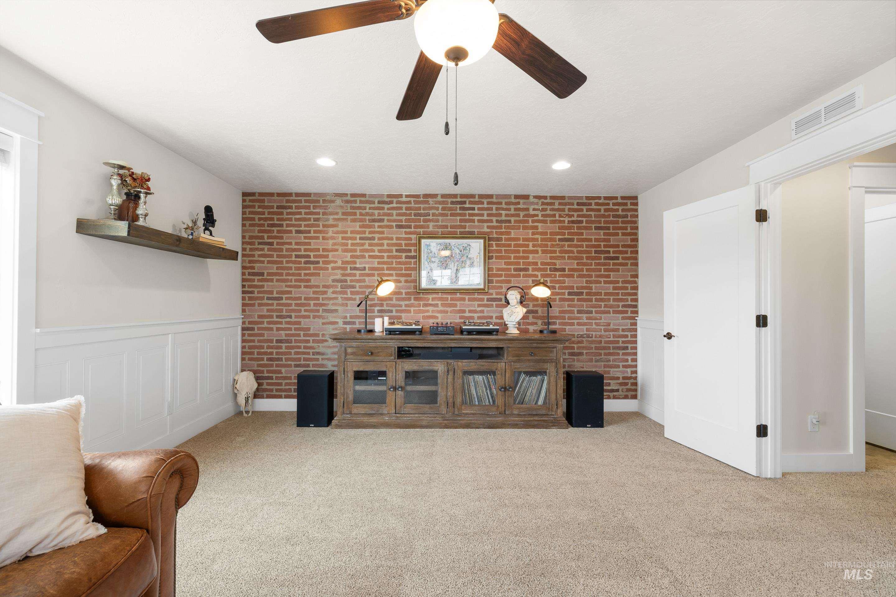 463 E Sicily Dr., Meridian, Idaho 83642, 5 Bedrooms, 3.5 Bathrooms, Residential For Sale, Price $814,900, 98979487