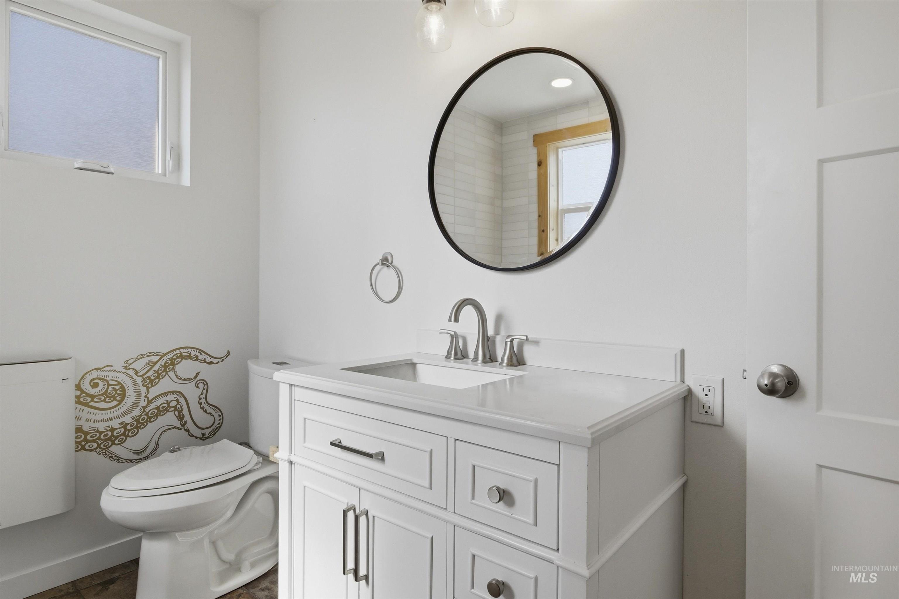 856 E 8th St., Moscow, Idaho 83843, 3 Bedrooms, 2 Bathrooms, Residential For Sale, Price $525,000, 98979488