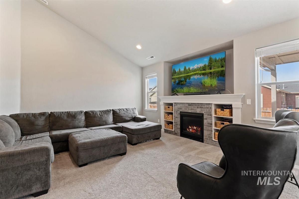 29 N Mingus Ave, Nampa, Idaho 83651, 4 Bedrooms, 3 Bathrooms, Residential For Sale, Price $535,999, 98979491