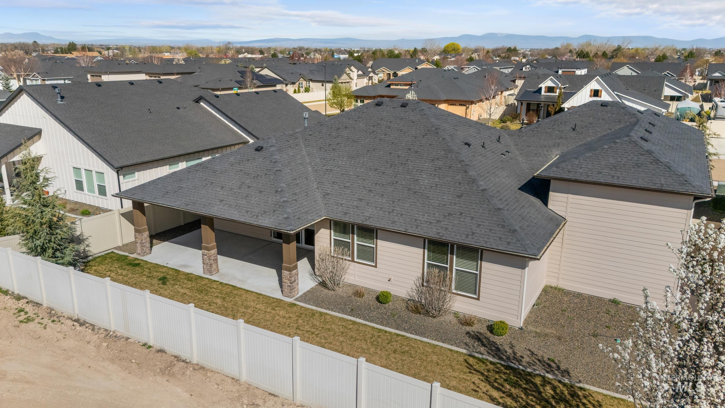 4518 Gap Creek Ave, Caldwell, Idaho 83607, 3 Bedrooms, 2.5 Bathrooms, Residential For Sale, Price $625,000, 98979492