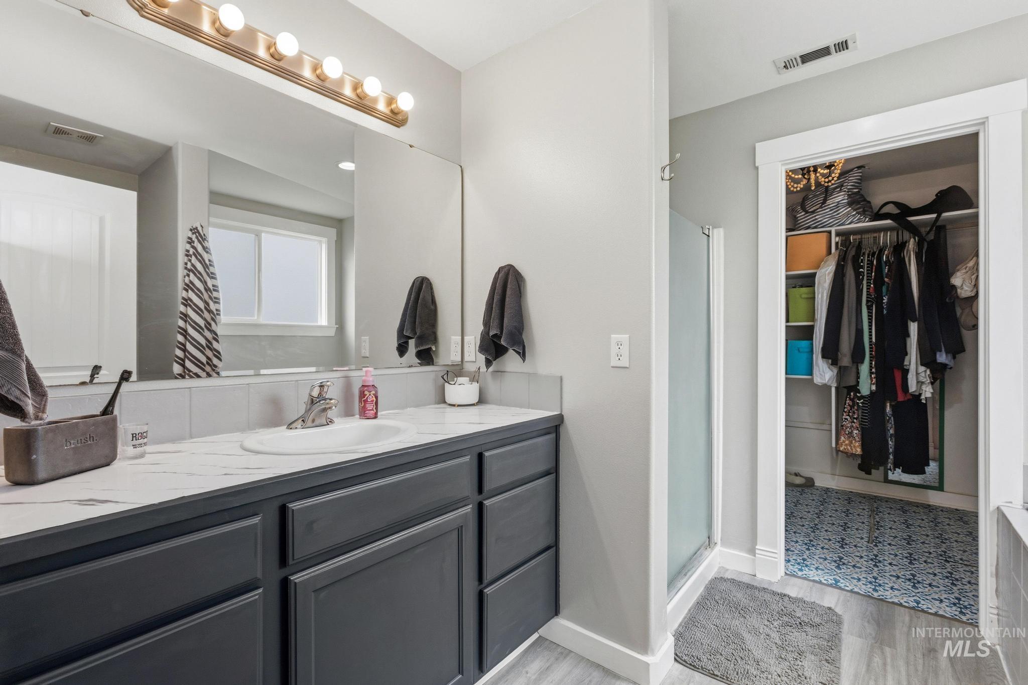 2713 Wintercrest, Caldwell, Idaho 83607, 3 Bedrooms, 2 Bathrooms, Residential For Sale, Price $375,000, 98979493