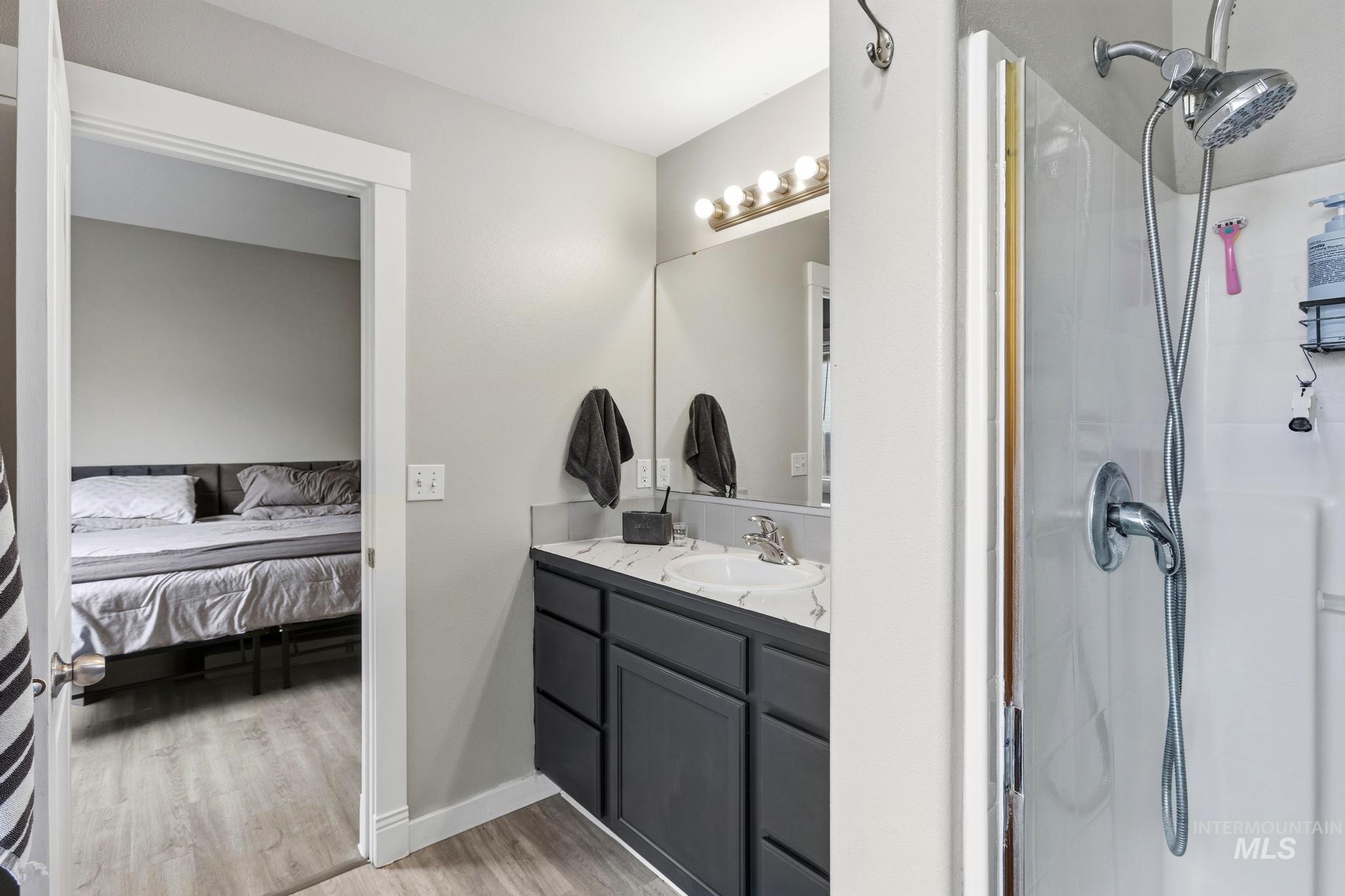 2713 Wintercrest, Caldwell, Idaho 83607, 3 Bedrooms, 2 Bathrooms, Residential For Sale, Price $375,000, 98979493