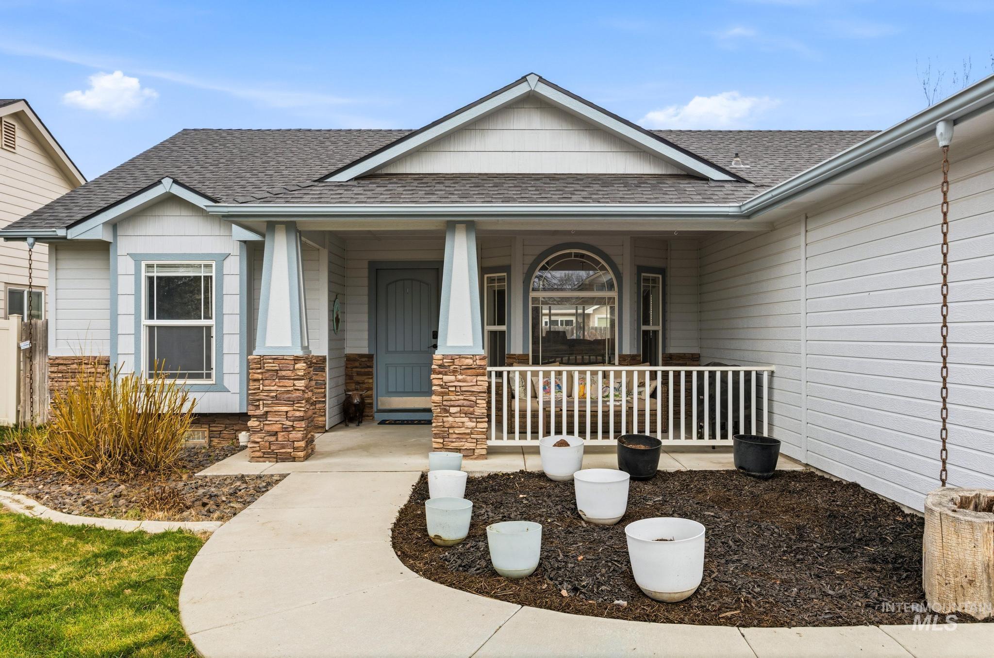 2713 Wintercrest, Caldwell, Idaho 83607, 3 Bedrooms, 2 Bathrooms, Residential For Sale, Price $375,000, 98979493