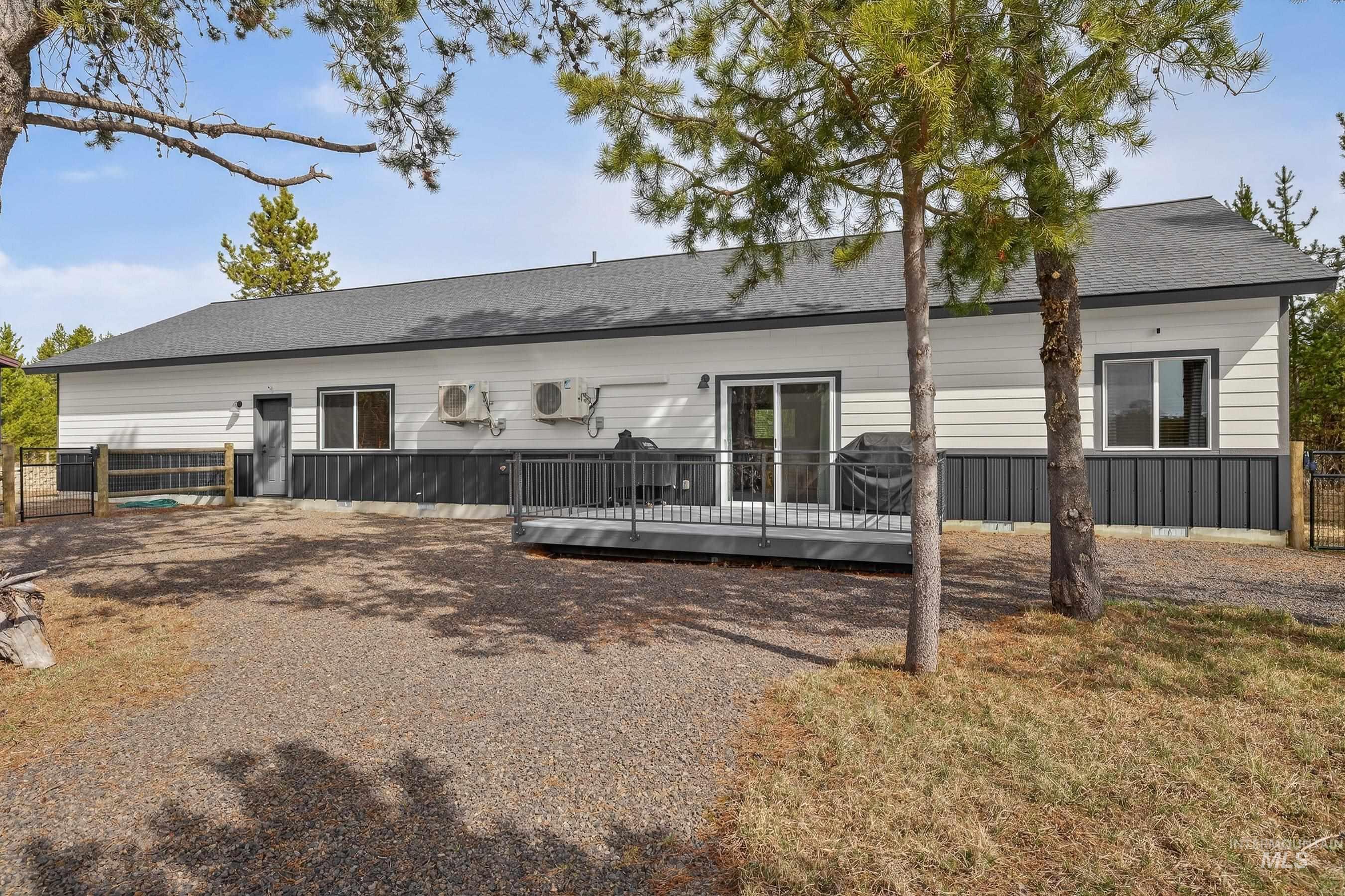 29 Grand Fir Drive, Donnelly, Idaho 83615, 3 Bedrooms, 2 Bathrooms, Residential For Sale, Price $699,000, 98979494