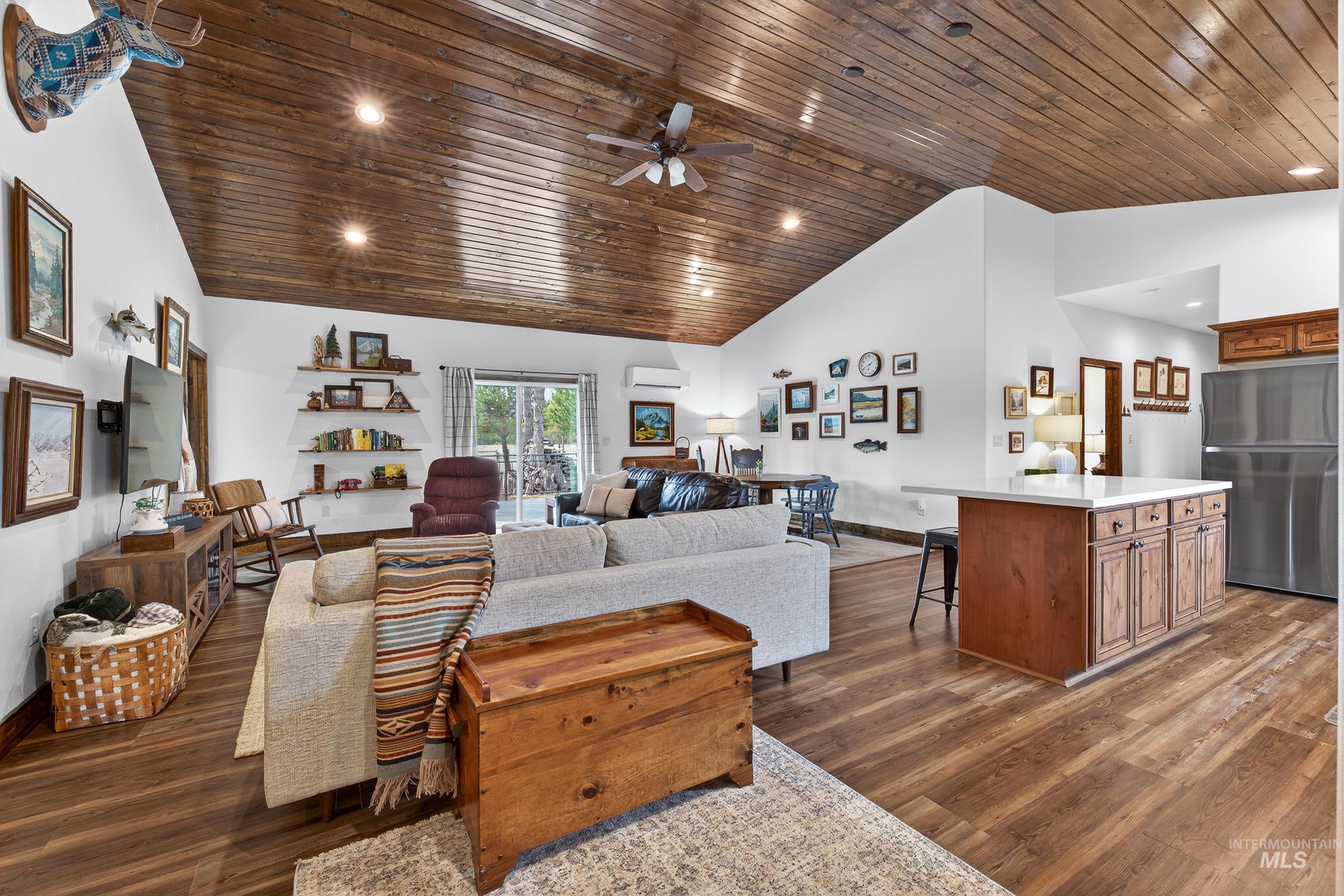 29 Grand Fir Drive, Donnelly, Idaho 83615, 3 Bedrooms, 2 Bathrooms, Residential For Sale, Price $699,000, 98979494