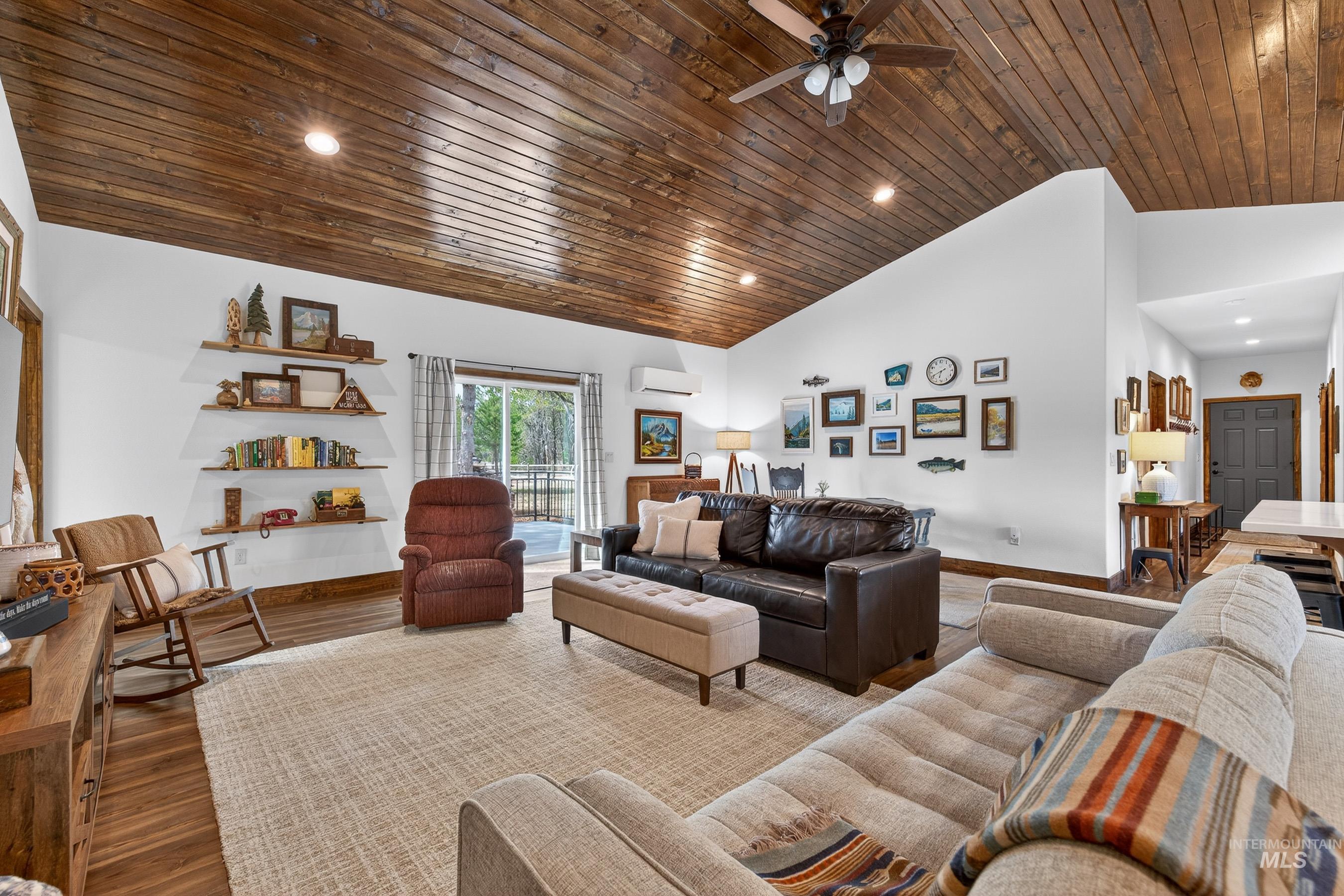 29 Grand Fir Drive, Donnelly, Idaho 83615, 3 Bedrooms, 2 Bathrooms, Residential For Sale, Price $649,900, 98979494