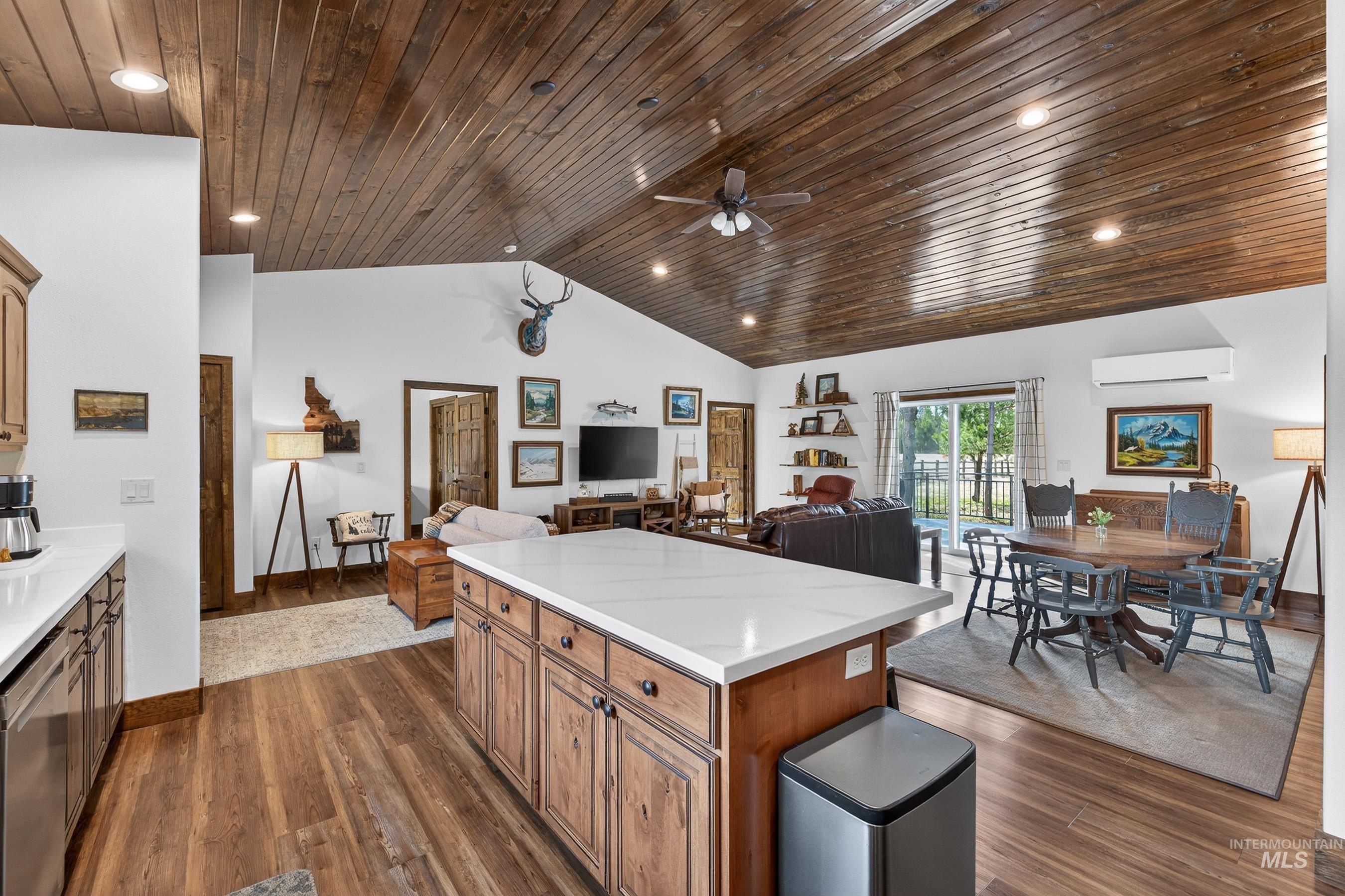 29 Grand Fir Drive, Donnelly, Idaho 83615, 3 Bedrooms, 2 Bathrooms, Residential For Sale, Price $699,000, 98979494