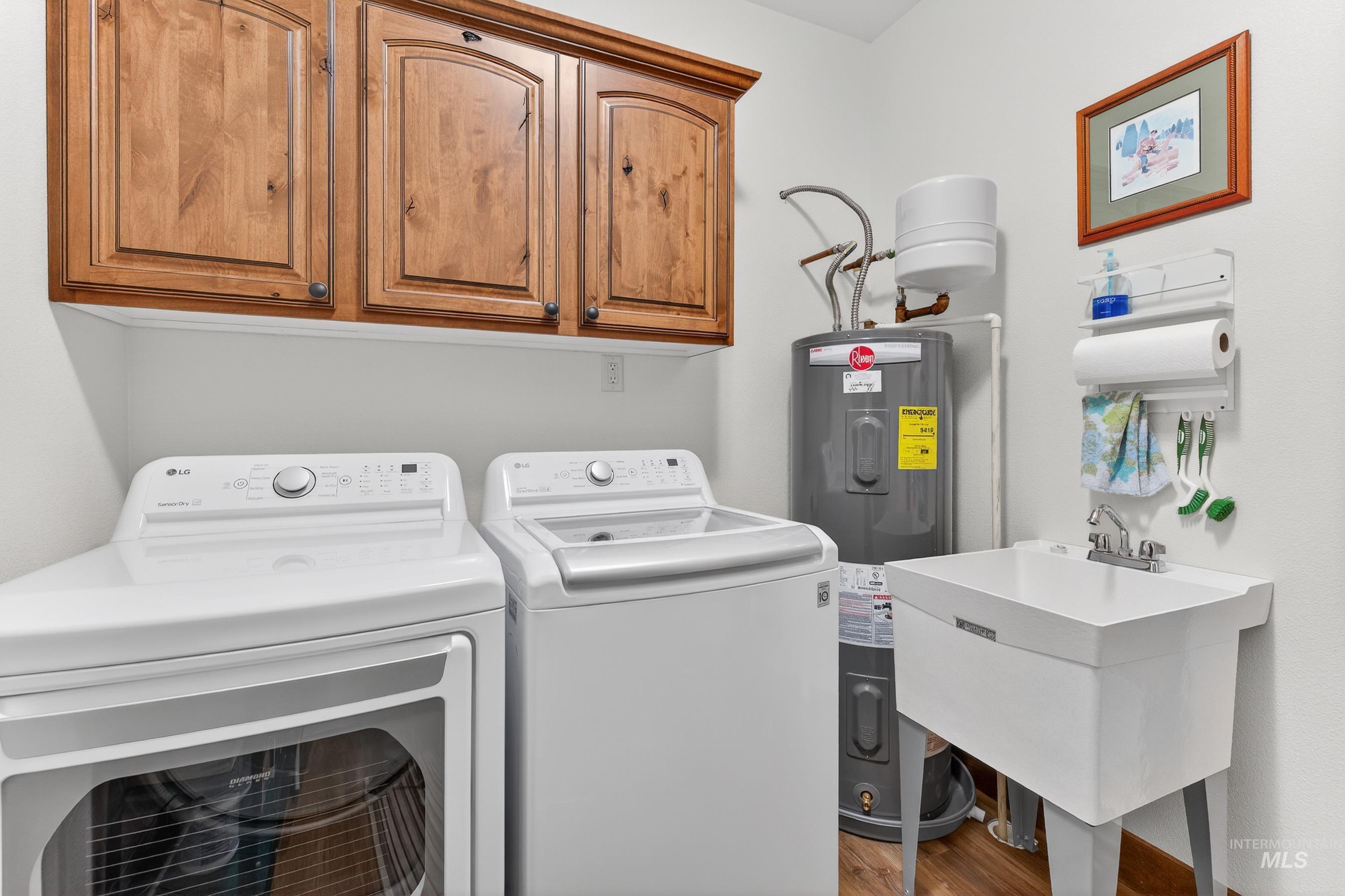 29 Grand Fir Drive, Donnelly, Idaho 83615, 3 Bedrooms, 2 Bathrooms, Residential For Sale, Price $699,000, 98979494