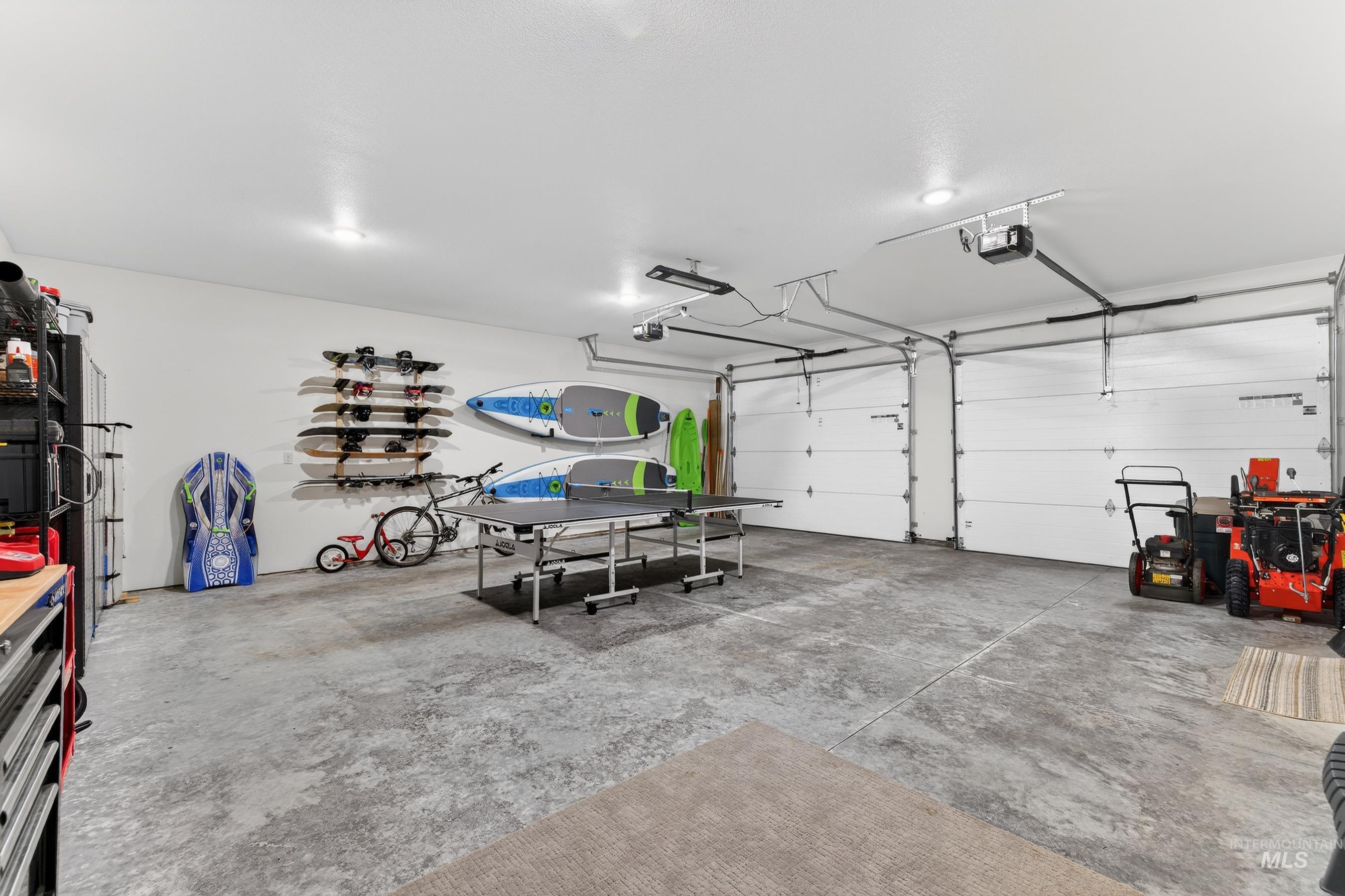 29 Grand Fir Drive, Donnelly, Idaho 83615, 3 Bedrooms, 2 Bathrooms, Residential For Sale, Price $699,000, 98979494