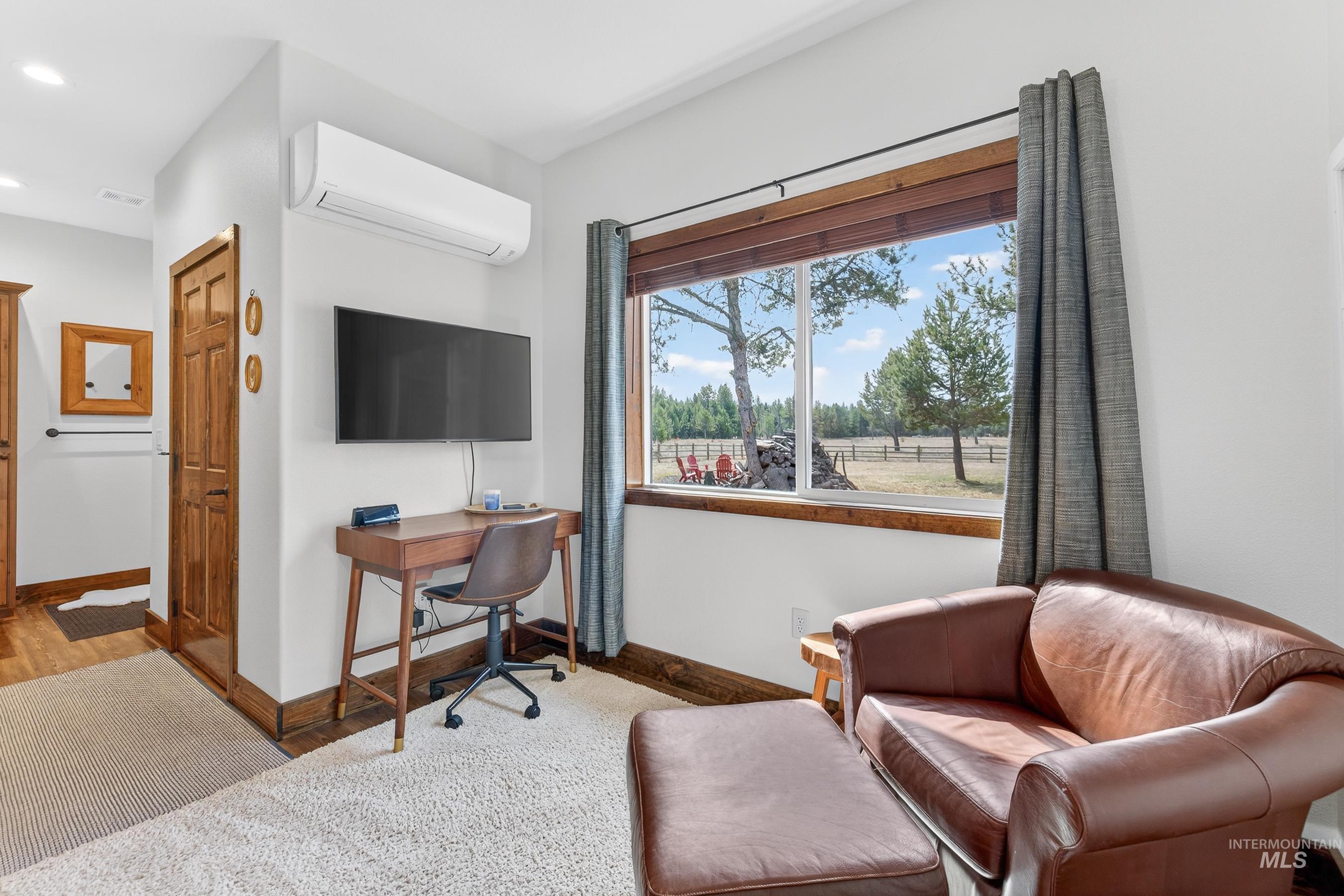 29 Grand Fir Drive, Donnelly, Idaho 83615, 3 Bedrooms, 2 Bathrooms, Residential For Sale, Price $699,000, 98979494