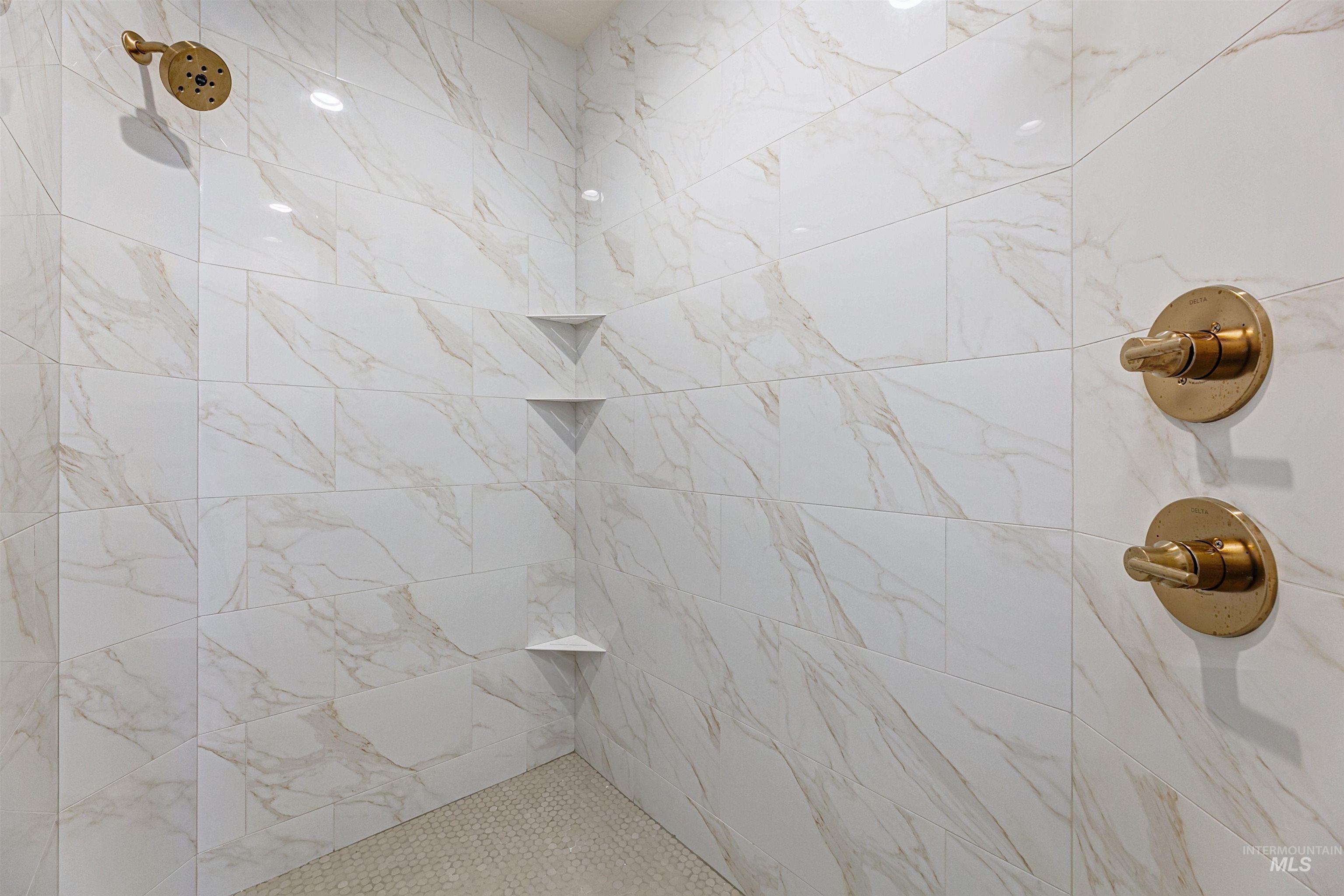 2912 E Mardia St, Meridian, Idaho 83642, 4 Bedrooms, 3.5 Bathrooms, Residential For Sale, Price $996,300, 98979497