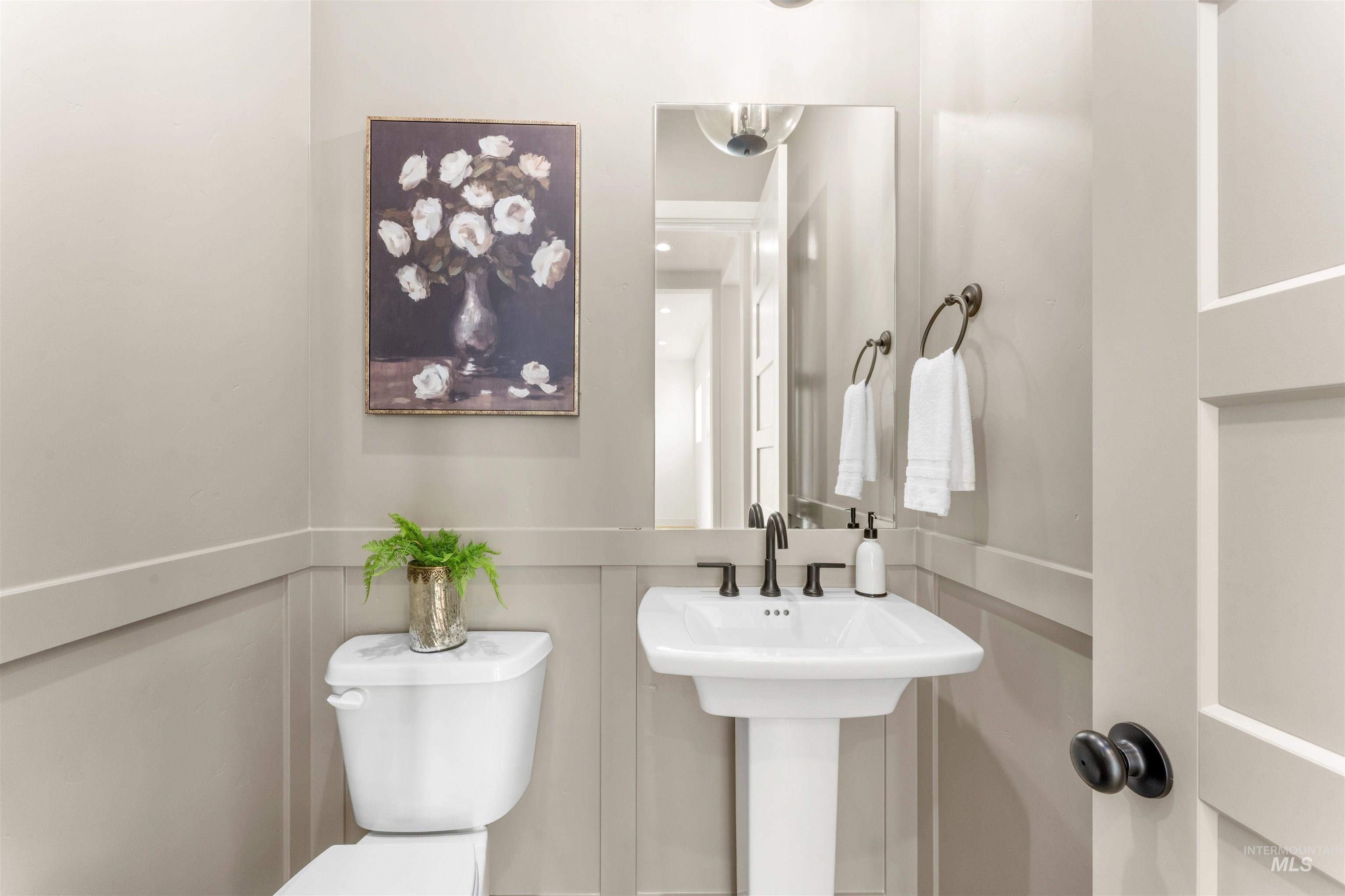 2888 E Mardia St, Meridian, Idaho 83642, 3 Bedrooms, 2.5 Bathrooms, Residential For Sale, Price $869,700, 98979500