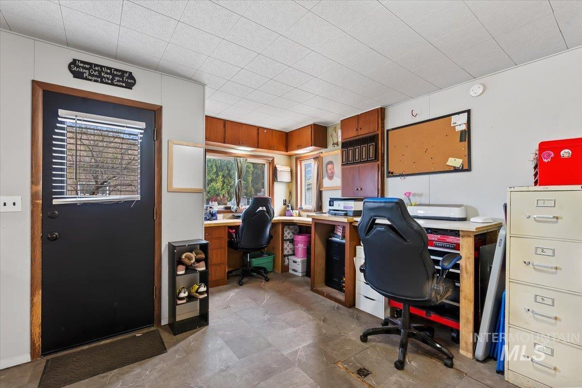 1004 N 1st ST, Nampa, Idaho 83687, 4 Bedrooms, 2 Bathrooms, Residential For Sale, Price $350,999,MLS 98979501