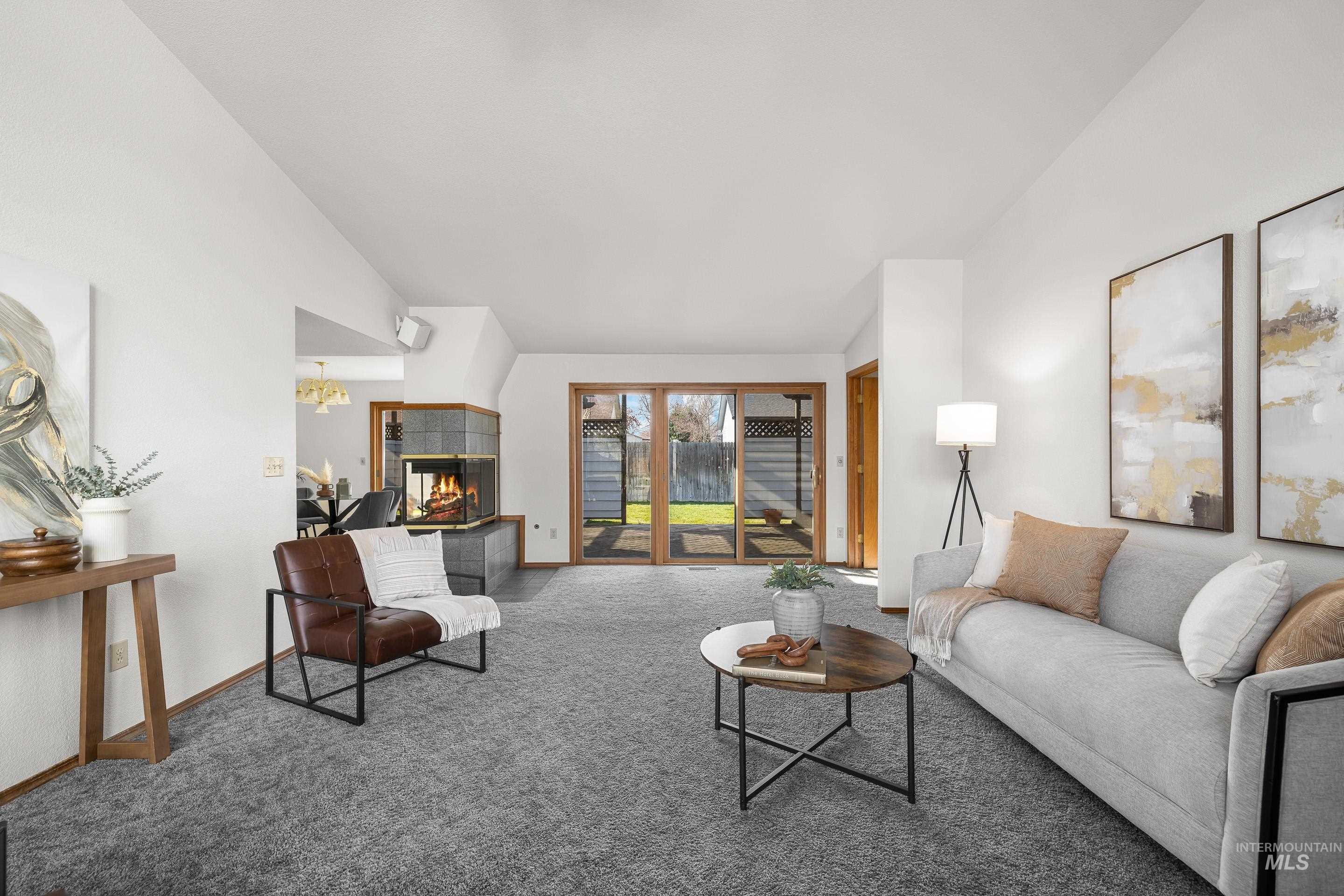 1009 W Crest Wood Cir, Meridian, Idaho 83642, 2 Bedrooms, 2 Bathrooms, Residential For Sale, Price $364,900, 98979507