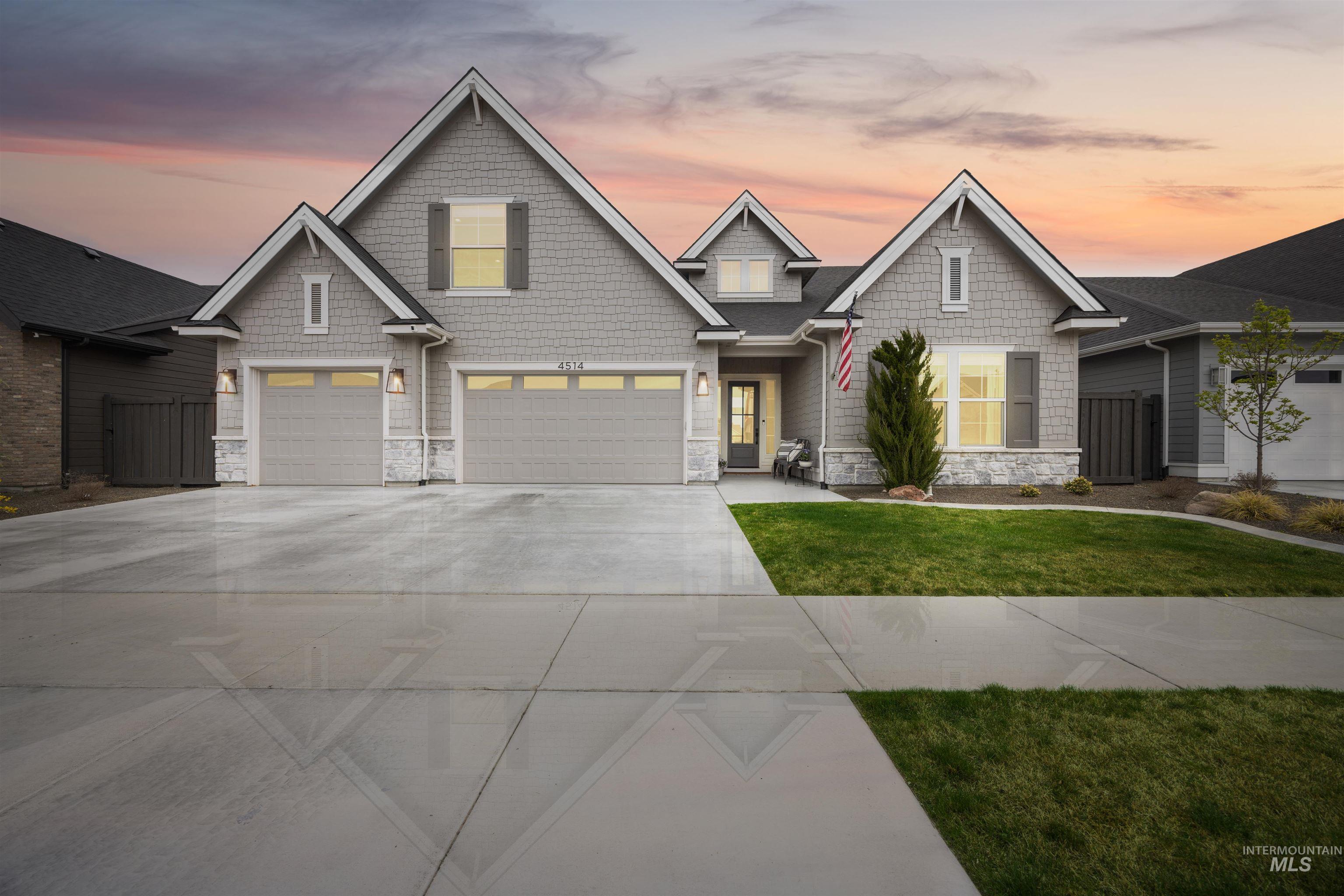 4514 W Durango Dr, Meridian, Idaho 83646, 4 Bedrooms, 3.5 Bathrooms, Residential For Sale, Price $899,950,MLS 98979508