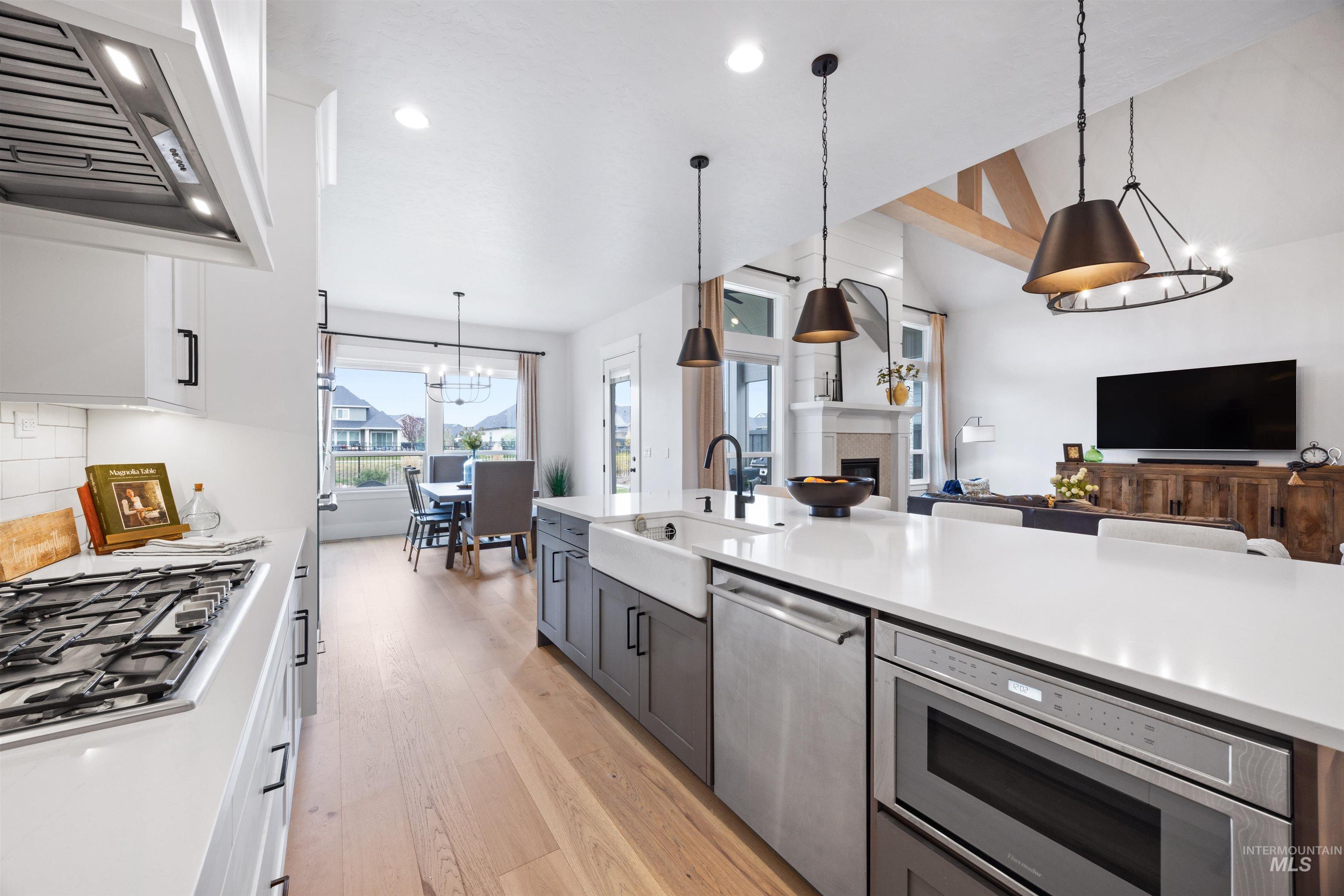 4514 W Durango Dr, Meridian, Idaho 83646, 4 Bedrooms, 3.5 Bathrooms, Residential For Sale, Price $974,900, 98979508