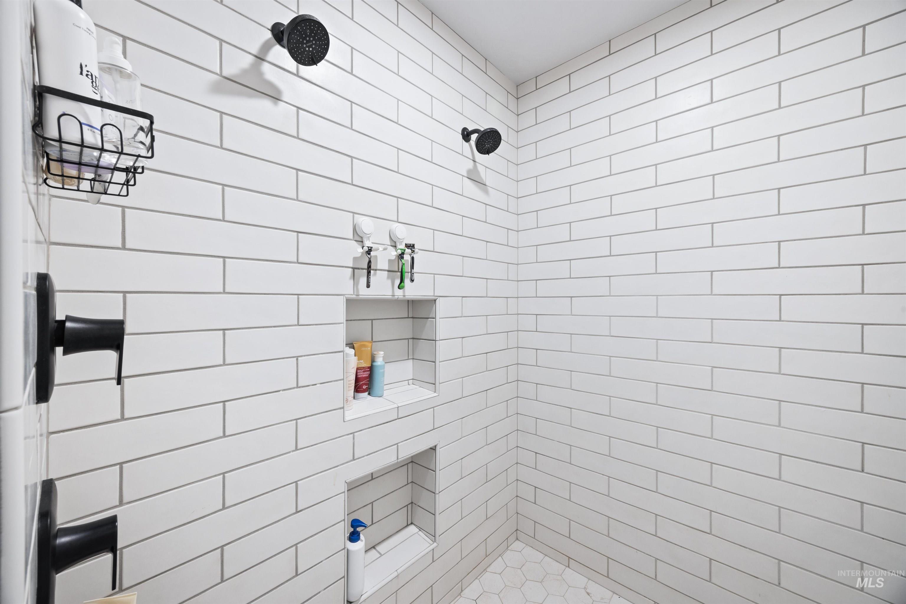 4514 W Durango Dr, Meridian, Idaho 83646, 4 Bedrooms, 3.5 Bathrooms, Residential For Sale, Price $974,900, 98979508