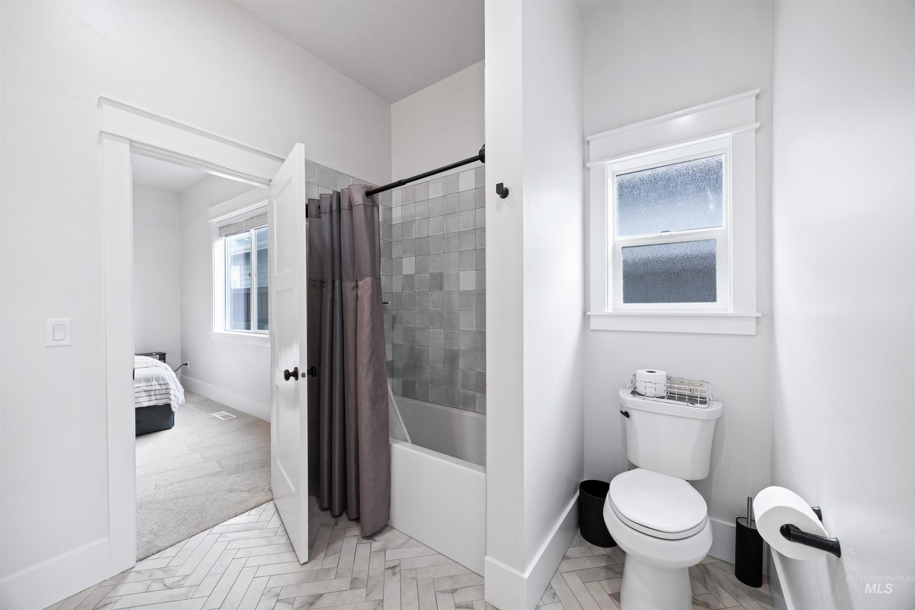 4514 W Durango Dr, Meridian, Idaho 83646, 4 Bedrooms, 3.5 Bathrooms, Residential For Sale, Price $974,900, 98979508