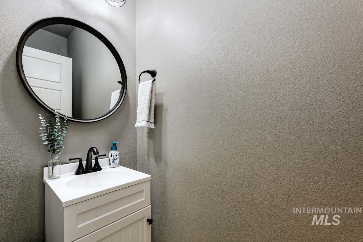 5455 Peppard Ave, Meridian, Idaho 83646, 4 Bedrooms, 2.5 Bathrooms, Residential For Sale, Price $649,900, 98979509