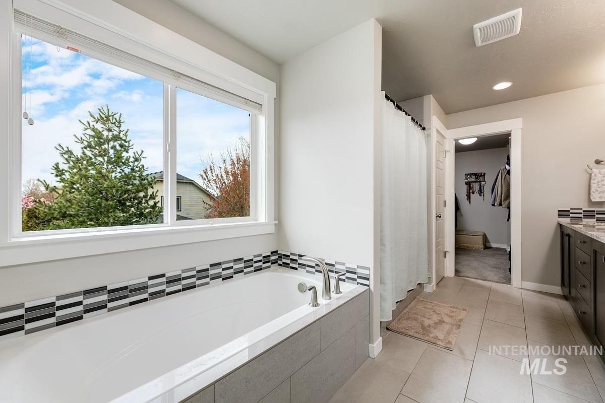 5455 Peppard Ave, Meridian, Idaho 83646, 4 Bedrooms, 2.5 Bathrooms, Residential For Sale, Price $649,900, 98979509