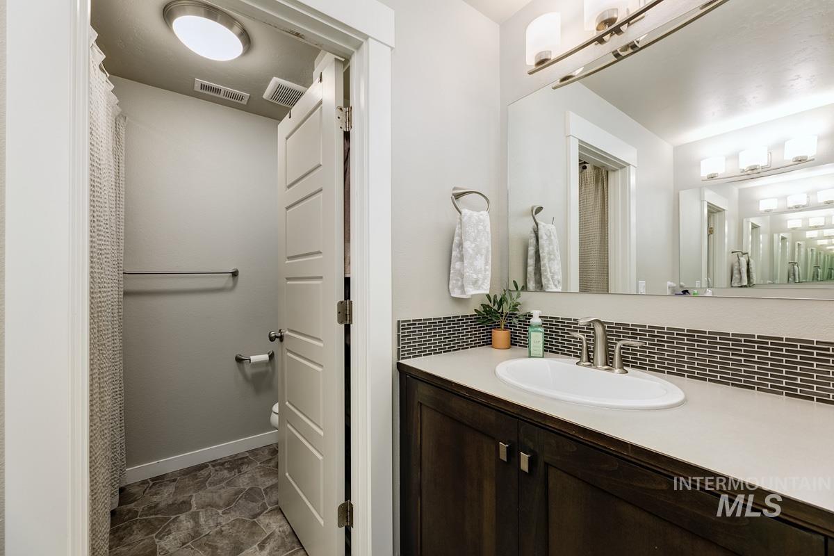 5455 Peppard Ave, Meridian, Idaho 83646, 4 Bedrooms, 2.5 Bathrooms, Residential For Sale, Price $649,900, 98979509