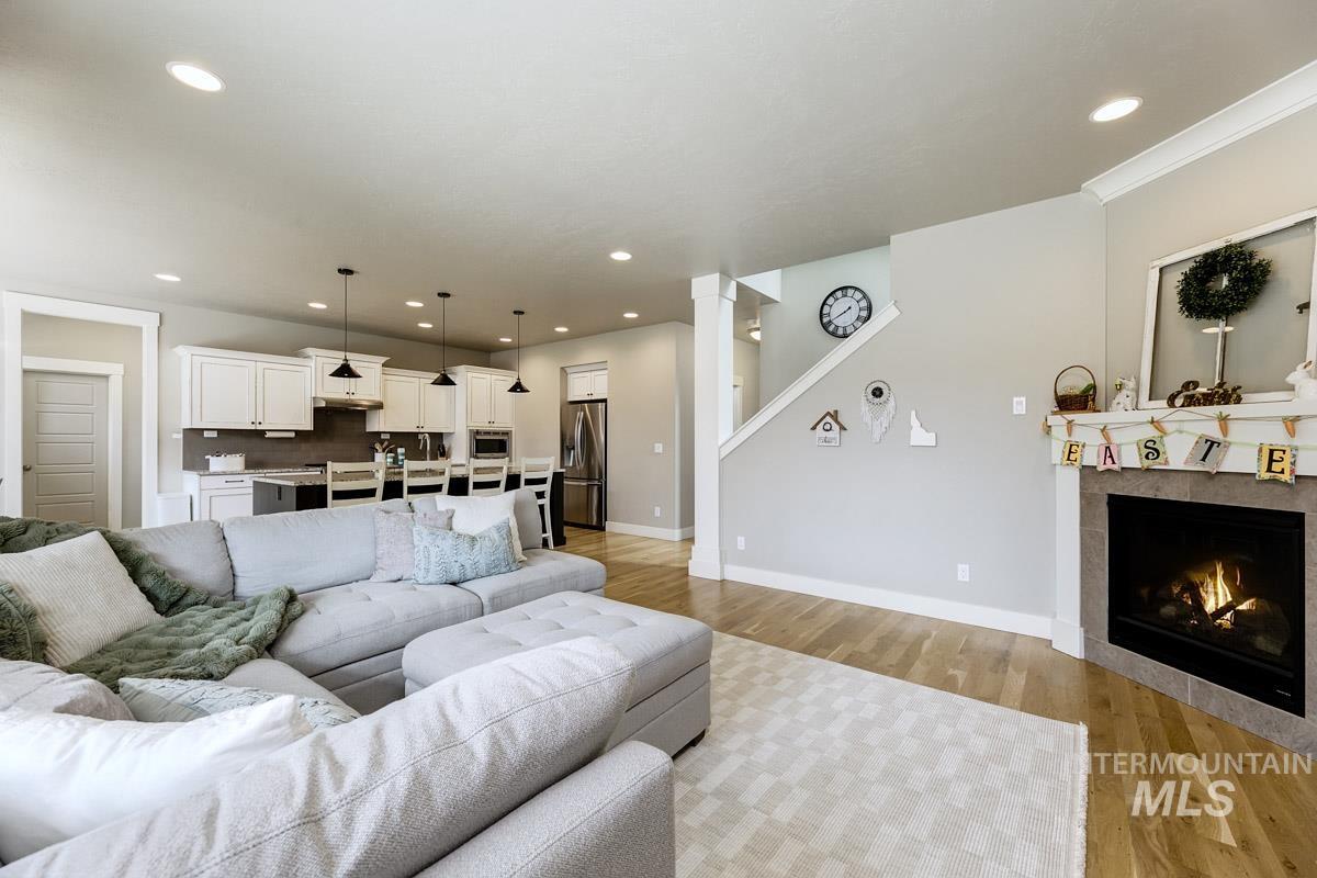 5455 Peppard Ave, Meridian, Idaho 83646, 4 Bedrooms, 2.5 Bathrooms, Residential For Sale, Price $649,900, 98979509