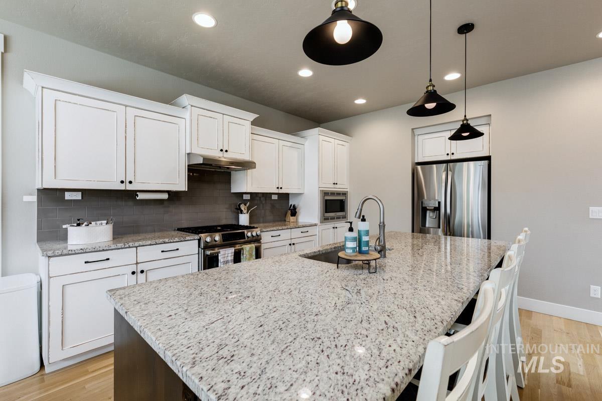 5455 Peppard Ave, Meridian, Idaho 83646, 4 Bedrooms, 2.5 Bathrooms, Residential For Sale, Price $649,900, 98979509