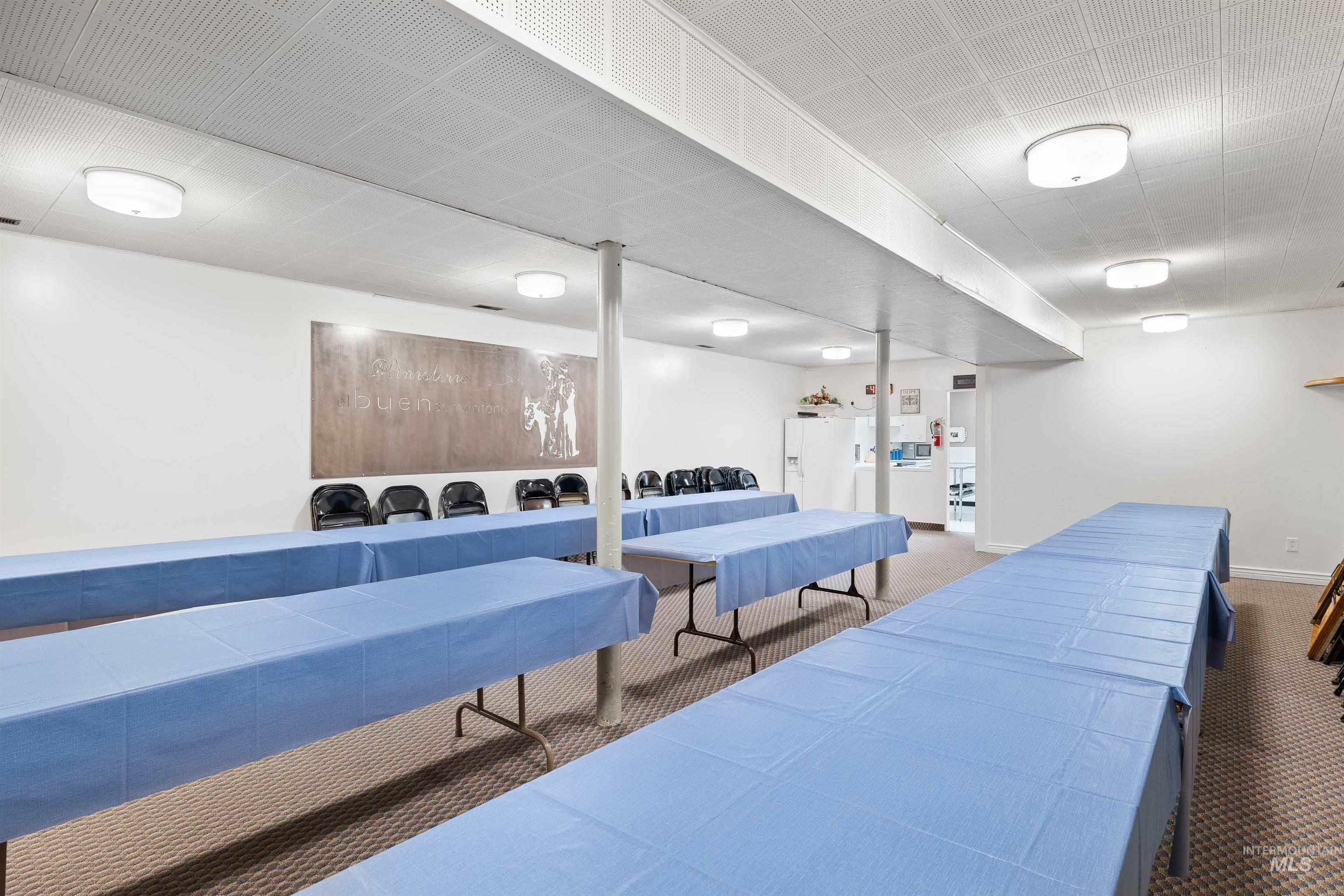 2000 OAKLEY AVE, Burley, Idaho 83318, Business/Commercial For Sale, Price $395,000, 98979510