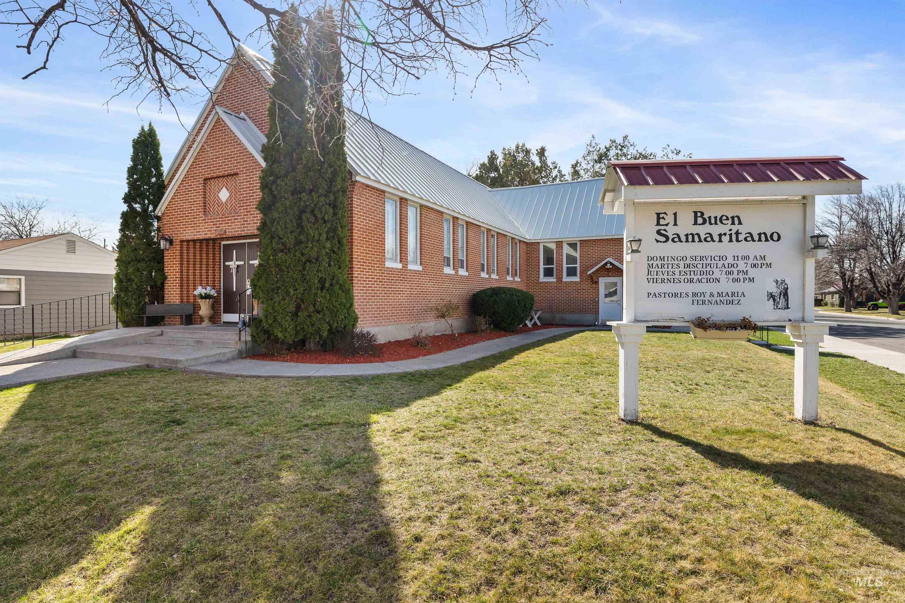 2000 OAKLEY AVE, Burley, Idaho 83318, Business/Commercial For Sale, Price $395,000, 98979510