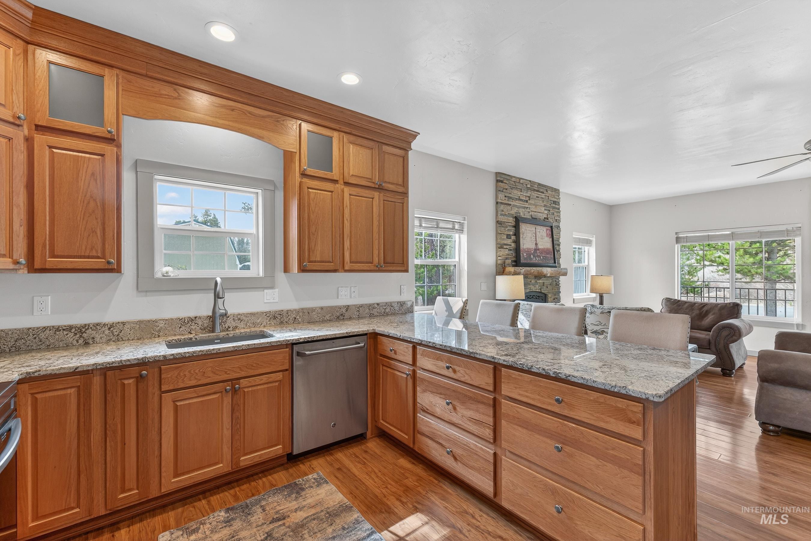 12898 Spring Valley Road, Donnelly, Idaho 83615, 3 Bedrooms, 3.5 Bathrooms, Residential For Sale, Price $630,000, 98979511