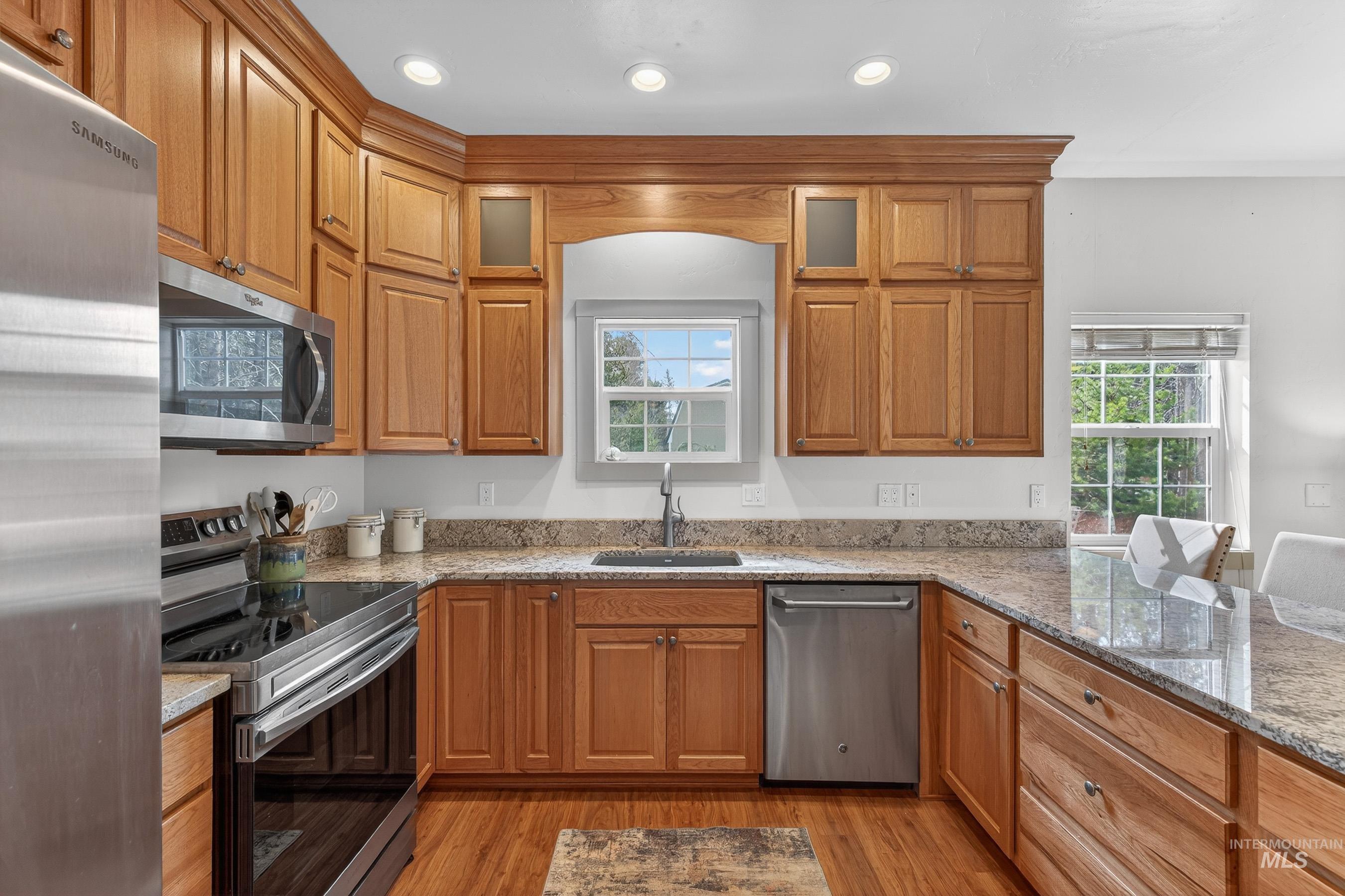 12898 Spring Valley Road, Donnelly, Idaho 83615, 3 Bedrooms, 3.5 Bathrooms, Residential For Sale, Price $630,000, 98979511