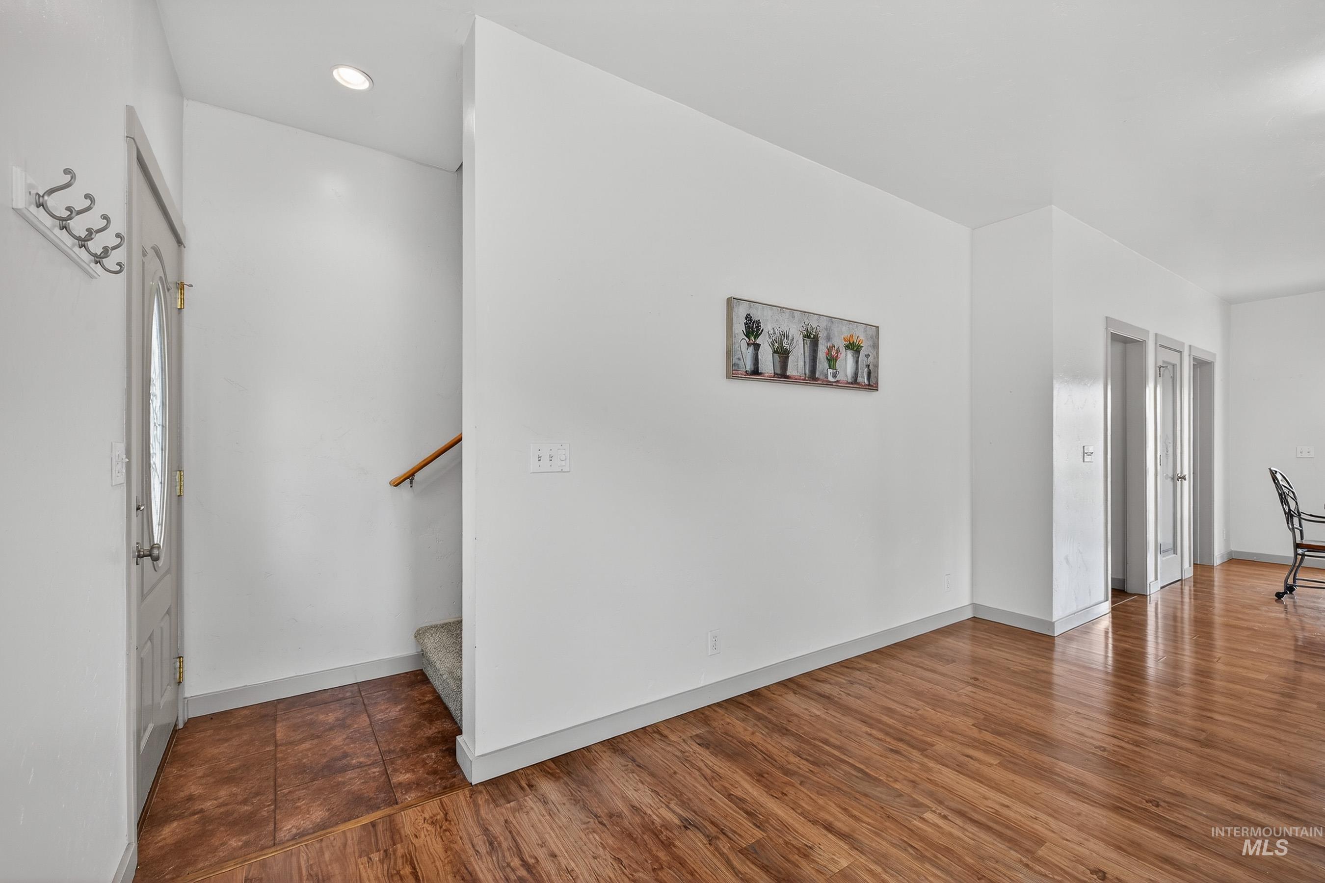 12898 Spring Valley Road, Donnelly, Idaho 83615, 3 Bedrooms, 3.5 Bathrooms, Residential For Sale, Price $630,000, 98979511