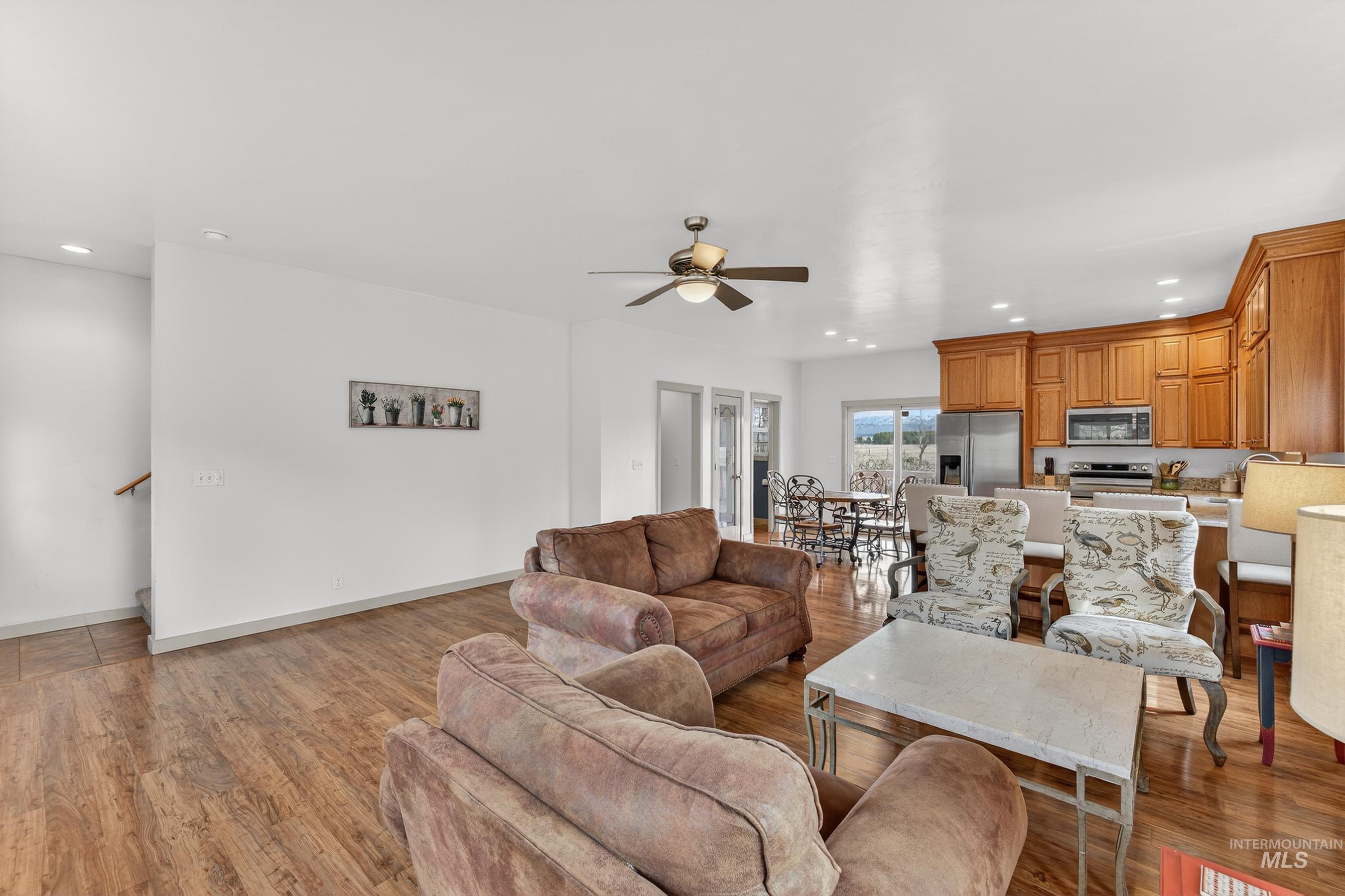 12898 Spring Valley Road, Donnelly, Idaho 83615, 3 Bedrooms, 3.5 Bathrooms, Residential For Sale, Price $630,000, 98979511