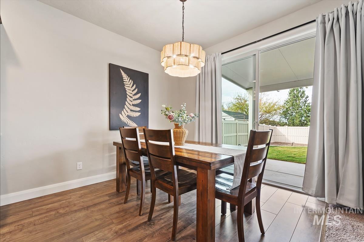 9417 S Updale Ave, Kuna, Idaho 83634, 3 Bedrooms, 2.5 Bathrooms, Residential For Sale, Price $514,900, 98979512