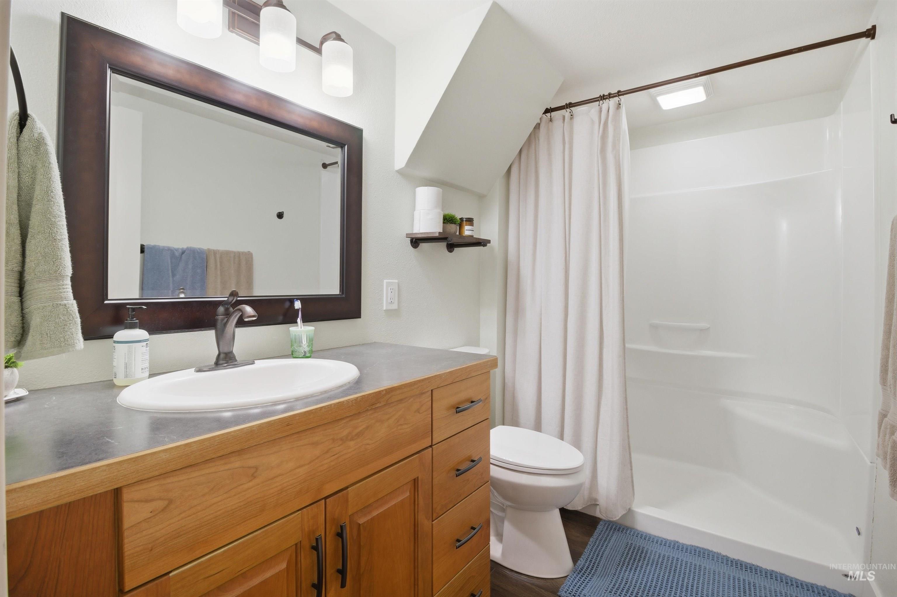 107 E A St., Troy, Idaho 83871, 5 Bedrooms, 2 Bathrooms, Residential For Sale, Price $449,000, 98979513