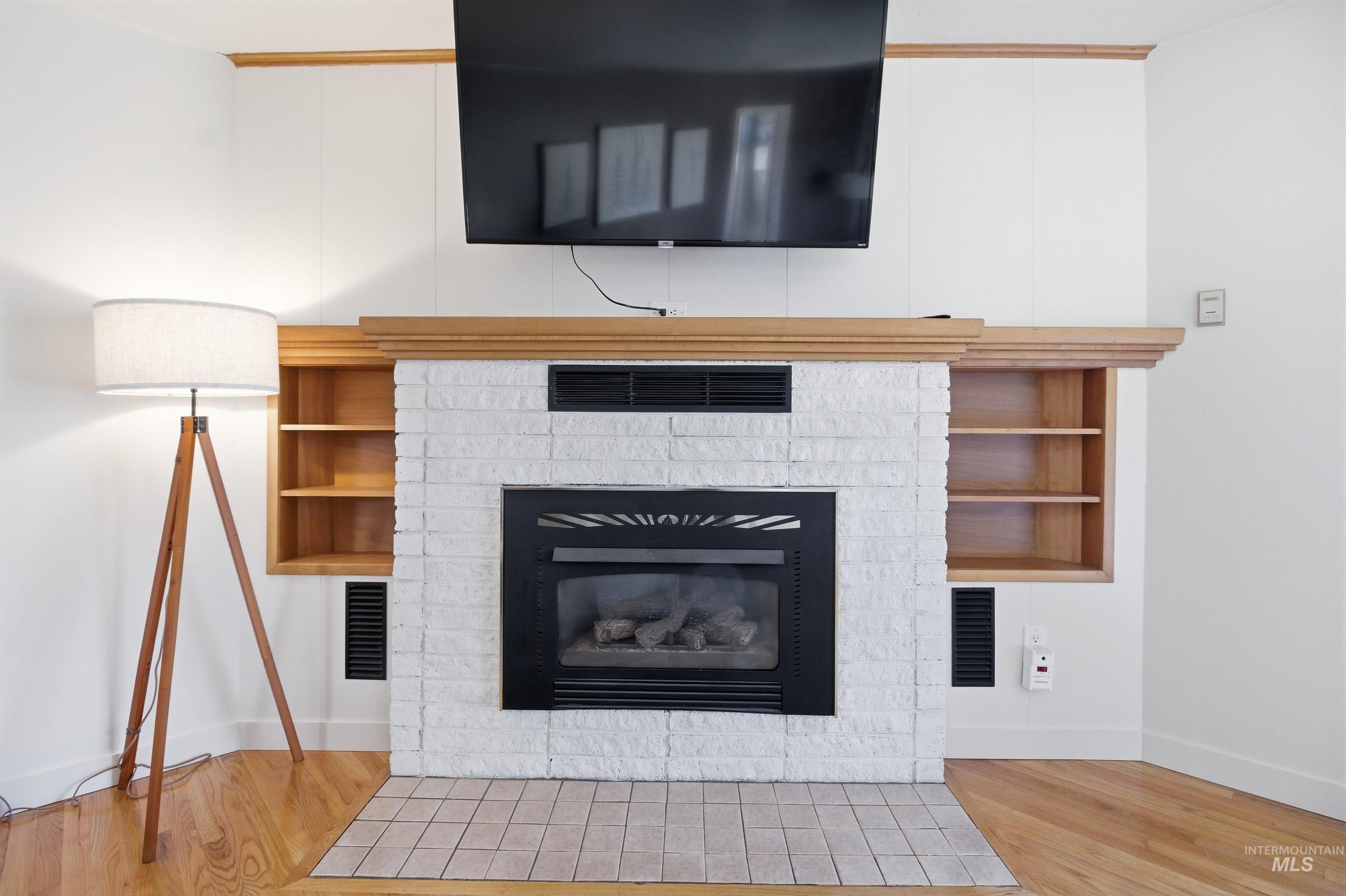 107 E A St., Troy, Idaho 83871, 5 Bedrooms, 2 Bathrooms, Residential For Sale, Price $449,000, 98979513