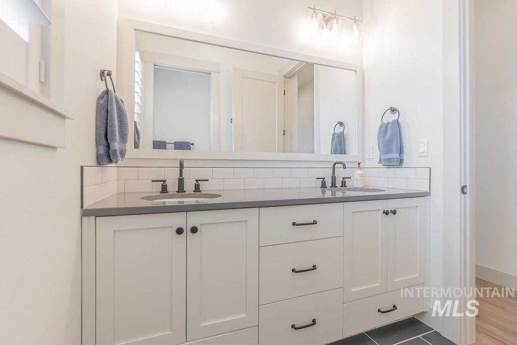 5166 W Talbot Street, Meridian, Idaho 83646, 3 Bedrooms, 2.5 Bathrooms, Residential For Sale, Price $649,000, 98979518