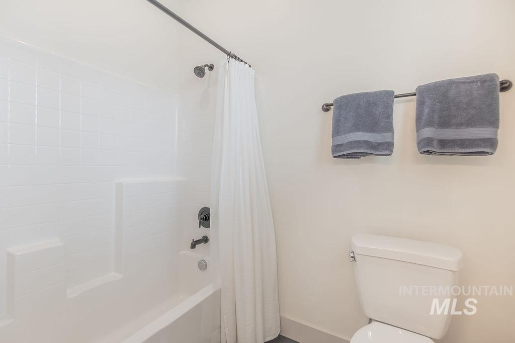 5166 W Talbot Street, Meridian, Idaho 83646, 3 Bedrooms, 2.5 Bathrooms, Residential For Sale, Price $649,000, 98979518