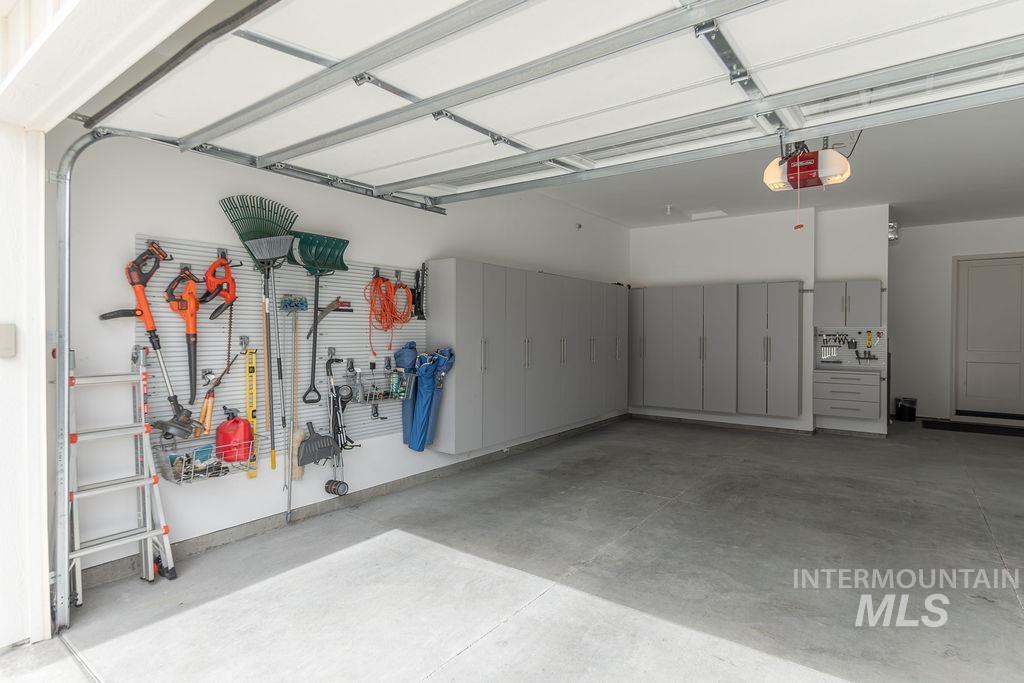 5166 W Talbot Street, Meridian, Idaho 83646, 3 Bedrooms, 2.5 Bathrooms, Residential For Sale, Price $649,000, 98979518