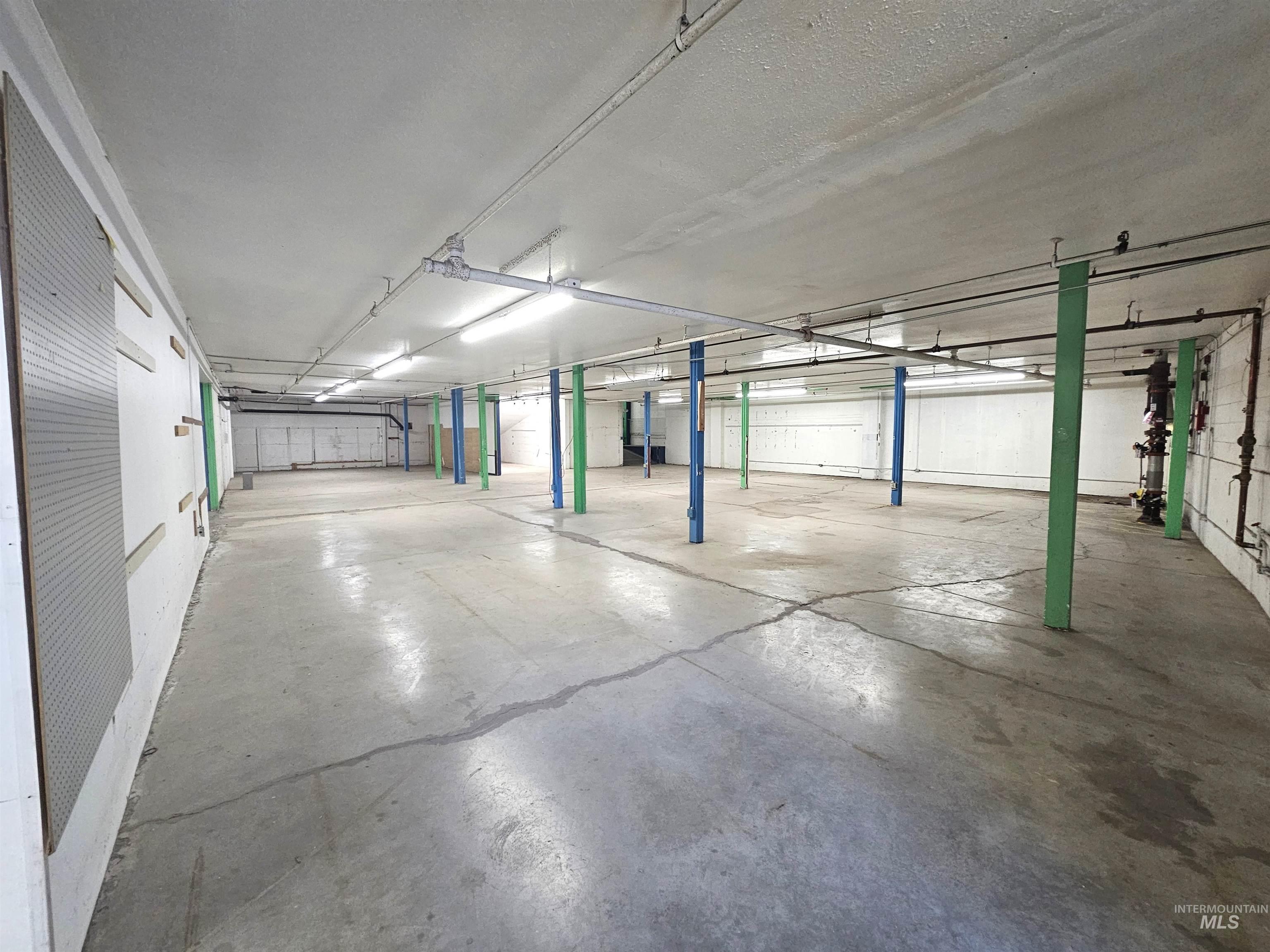 1633 G, Lewiston, Idaho 83501-4665, Business/Commercial For Sale, Price $599,900,MLS 98979519