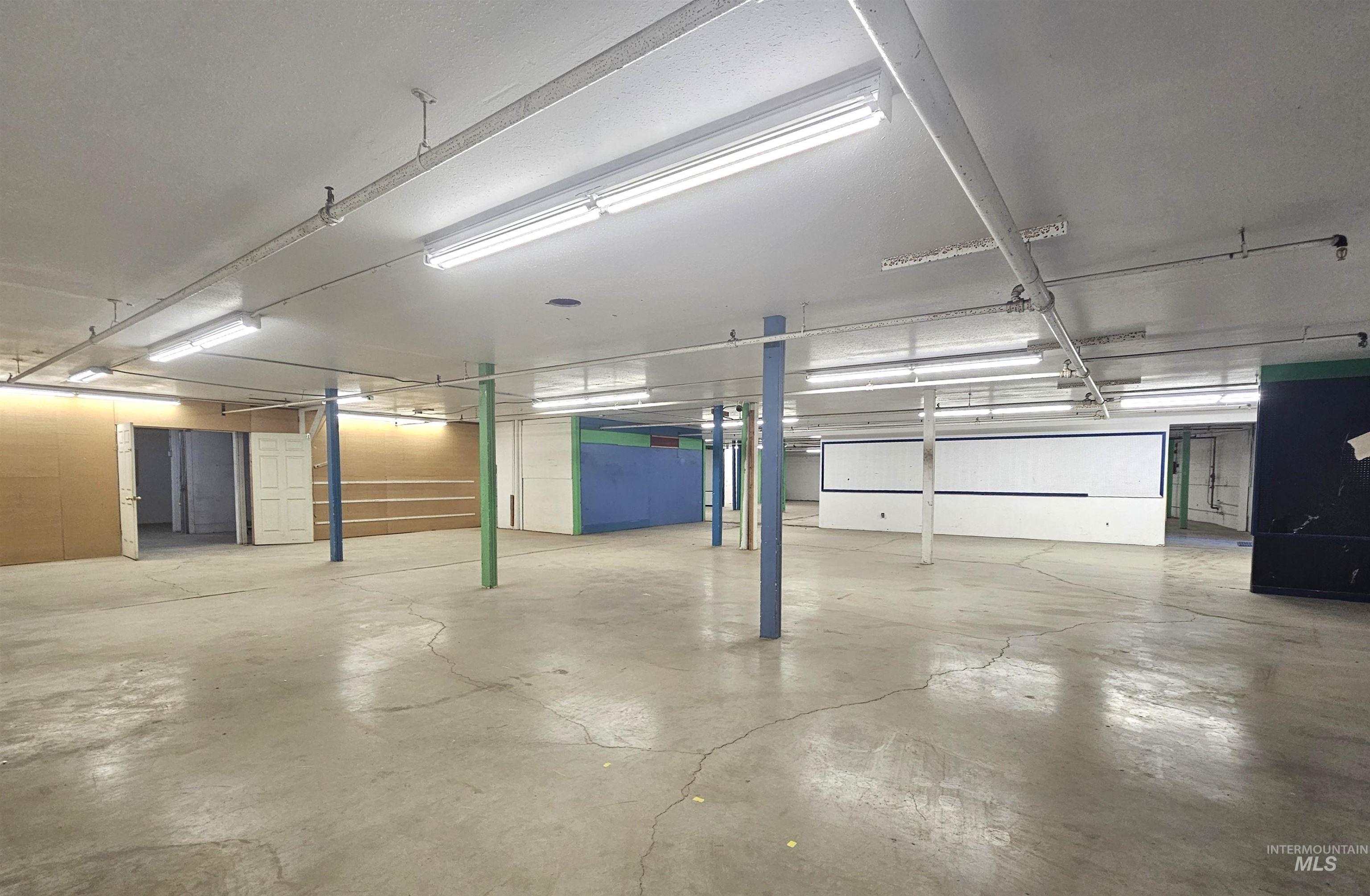 1633 G, Lewiston, Idaho 83501-4665, Business/Commercial For Sale, Price $599,900,MLS 98979519