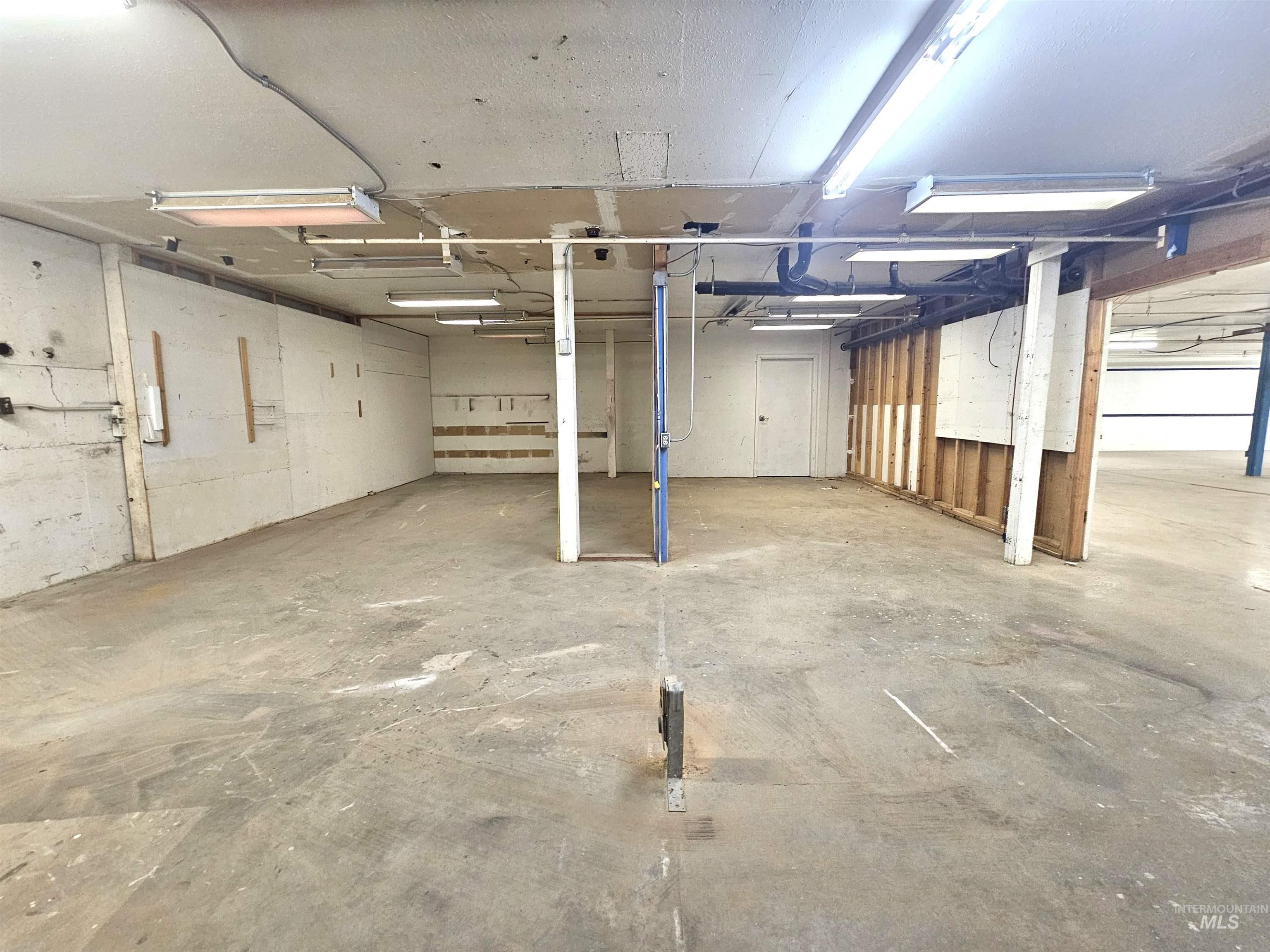 1633 G, Lewiston, Idaho 83501-4665, Business/Commercial For Sale, Price $599,900,MLS 98979519