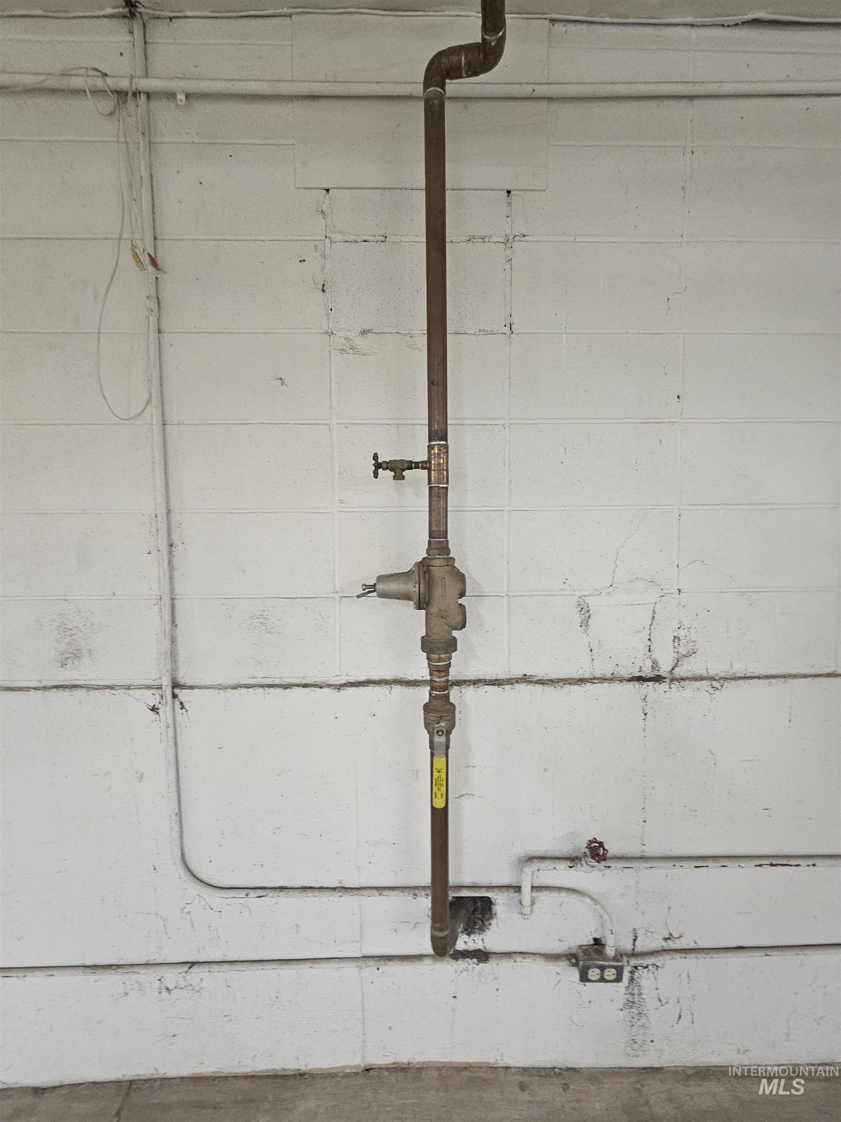 1633 G, Lewiston, Idaho 83501-4665, Business/Commercial For Sale, Price $599,900,MLS 98979519