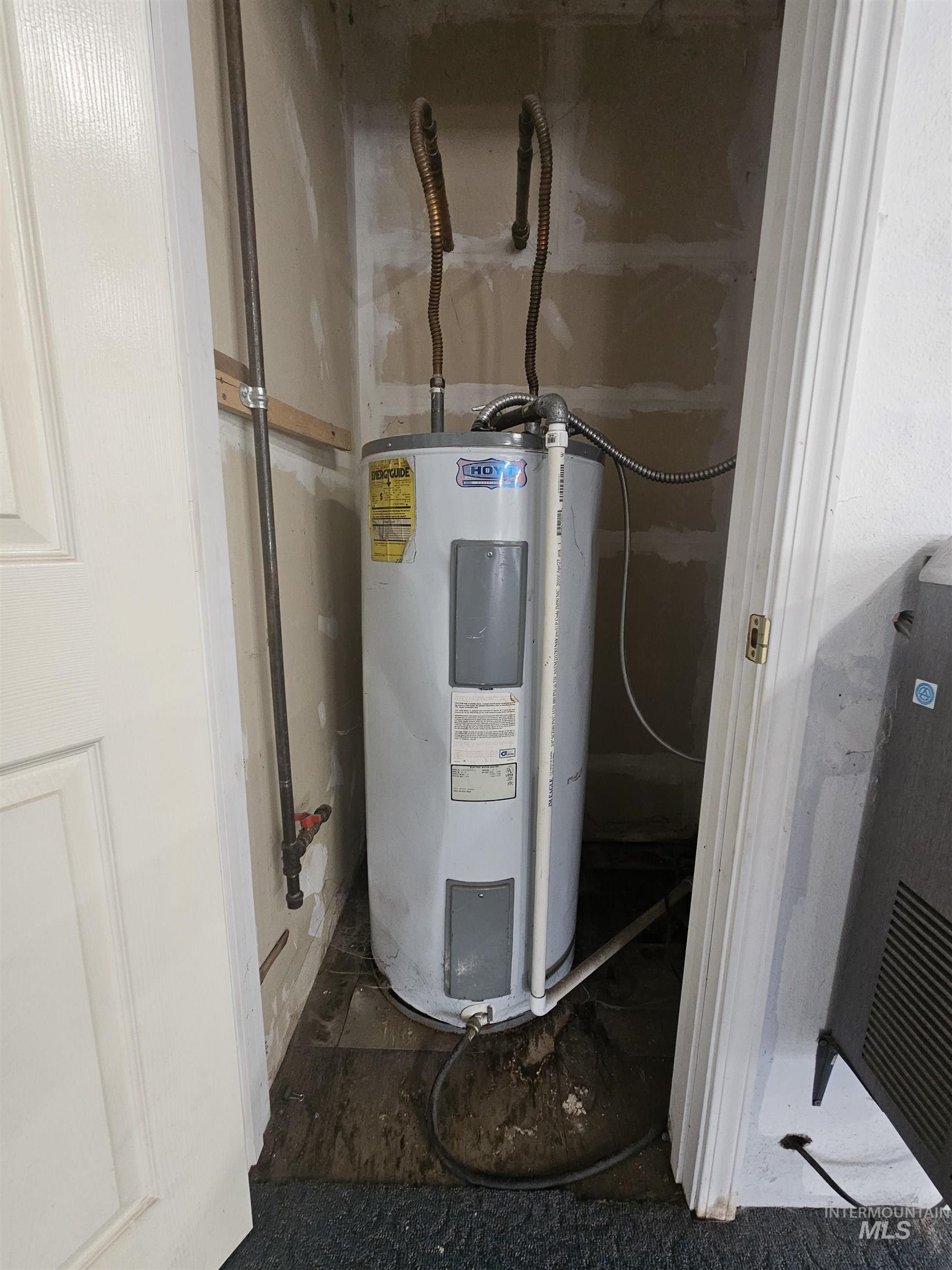 1633 G, Lewiston, Idaho 83501-4665, Business/Commercial For Sale, Price $599,900,MLS 98979519