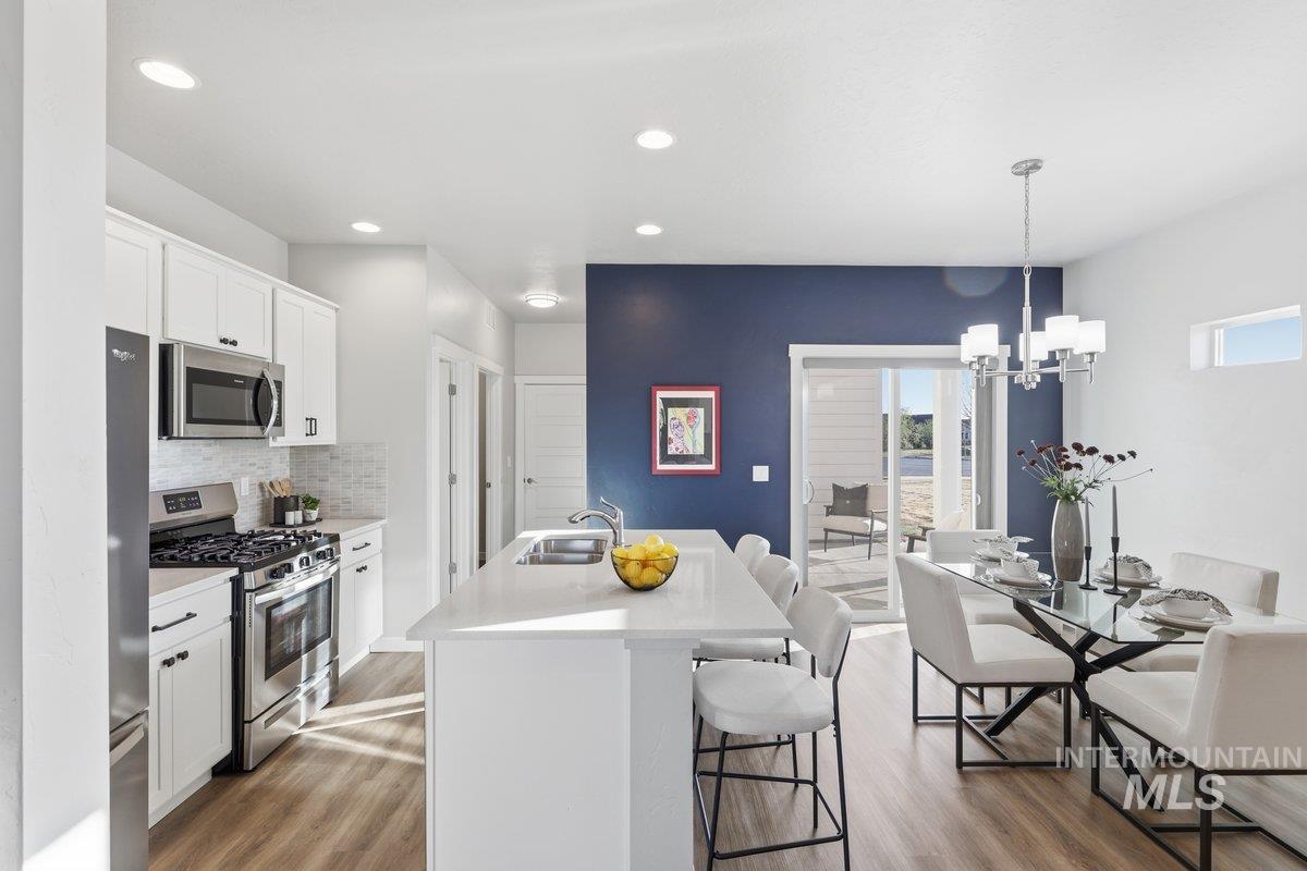 5764 W Stadium Ln, Eagle, Idaho 83616, 3 Bedrooms, 2.5 Bathrooms, Residential For Sale, Price $427,900, 98979521